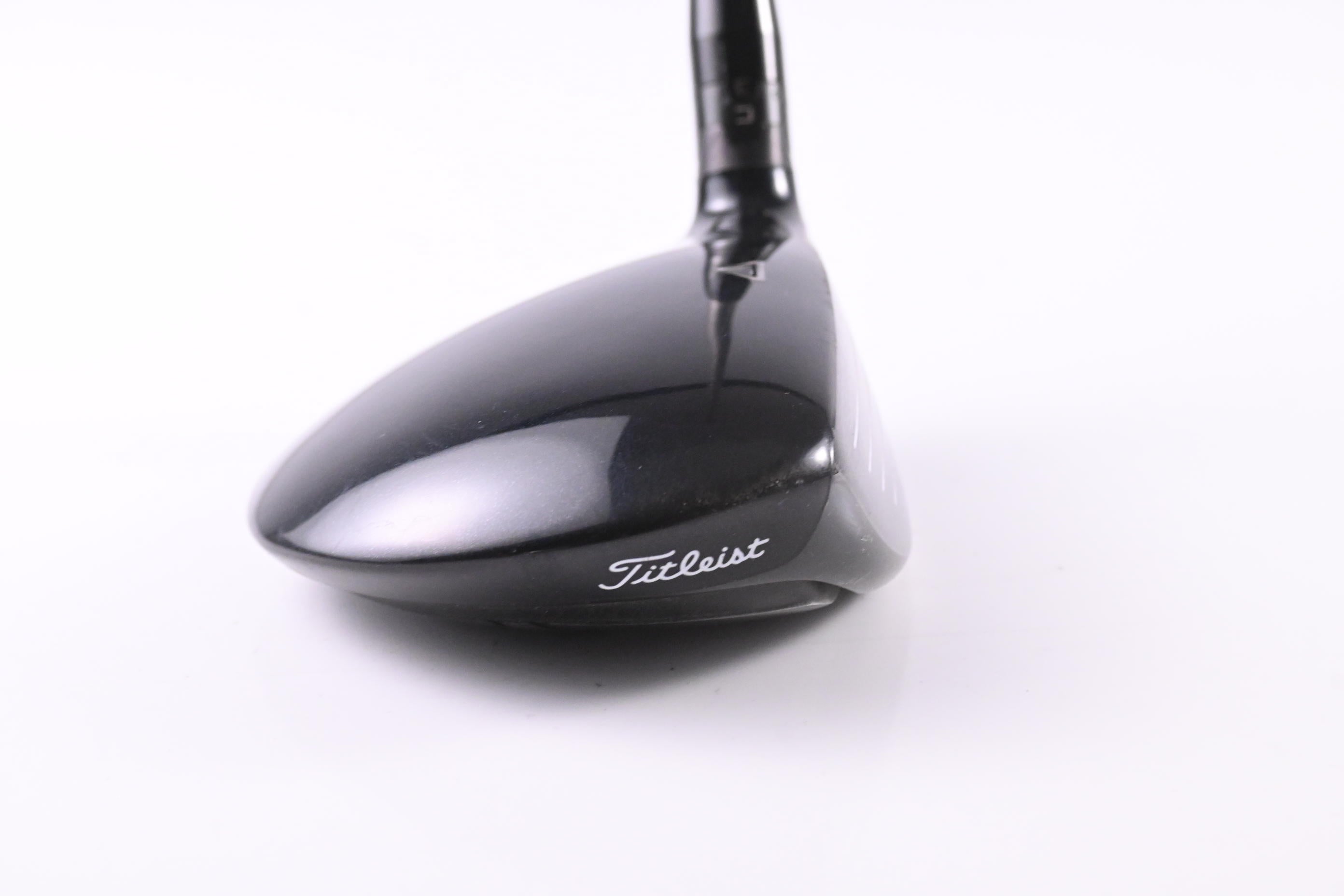 Titleist 915 F #3 Wood / 16.5 Degree / Regular Flex Diamana M+ 60 Shaft