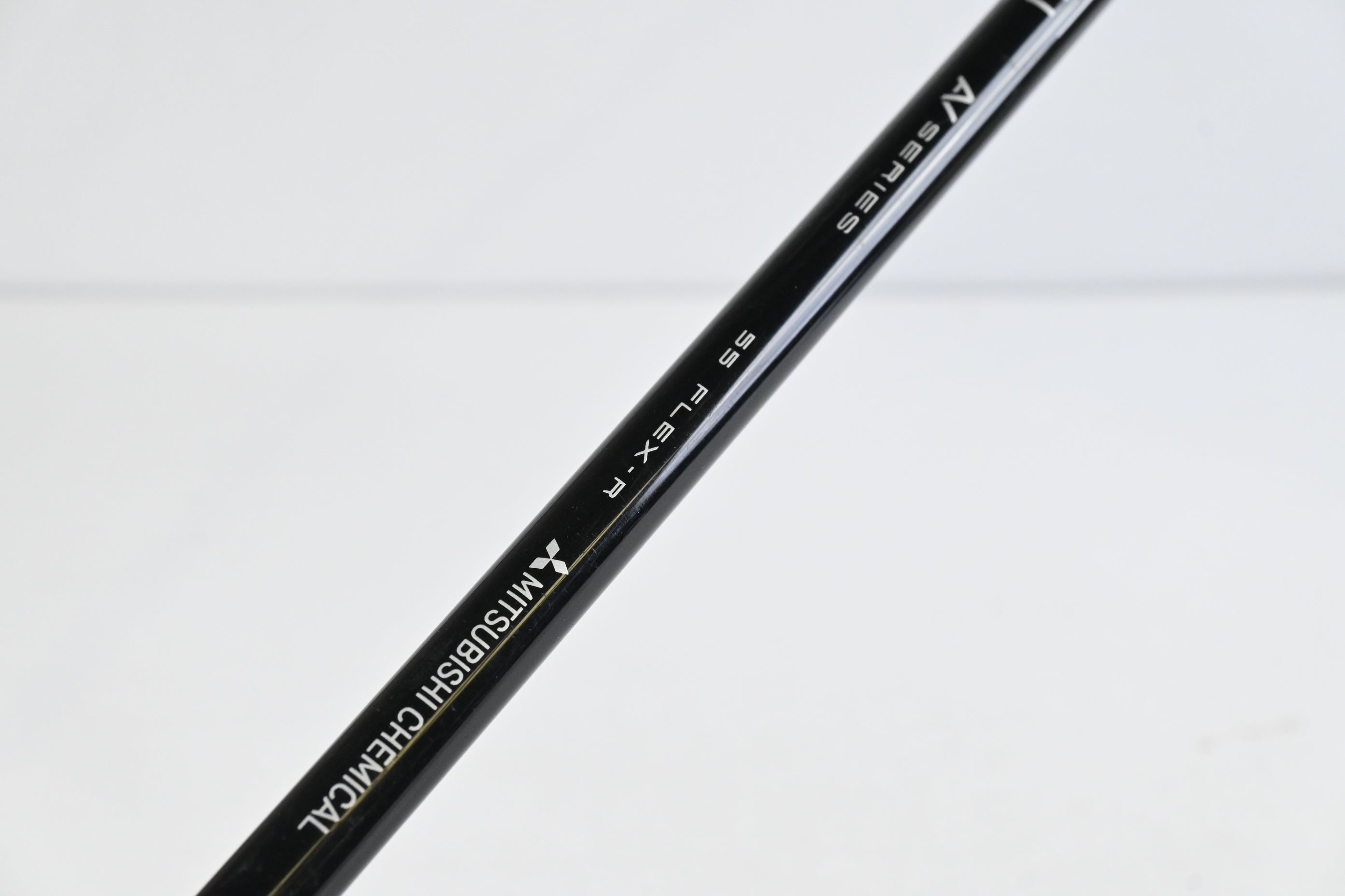 Titleist TSR3 Driver / 9 Degree / Regular Flex Tensei AV Blue 55 Shaft