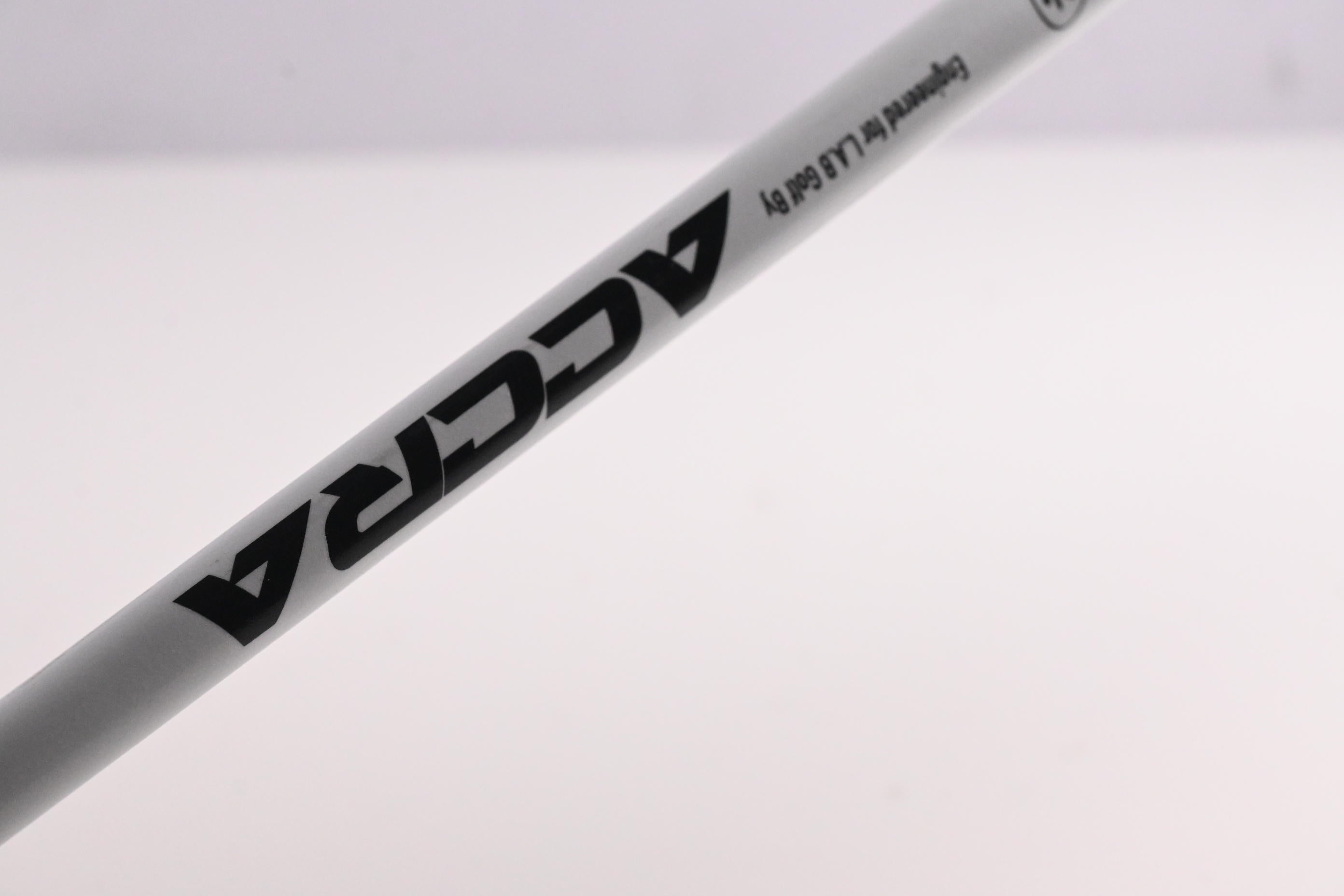 L.A.B Golf OZ.1i Putter / 34 Inch / Accra X L.A.B. Golf White