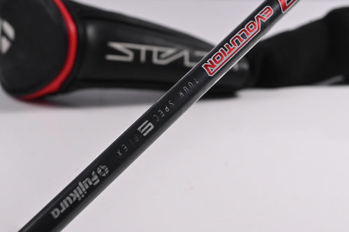 Taylormade Stealth Plus #3 Hybrid / 19.5 Degree / Stiff Flex Speeder 869 Shaft