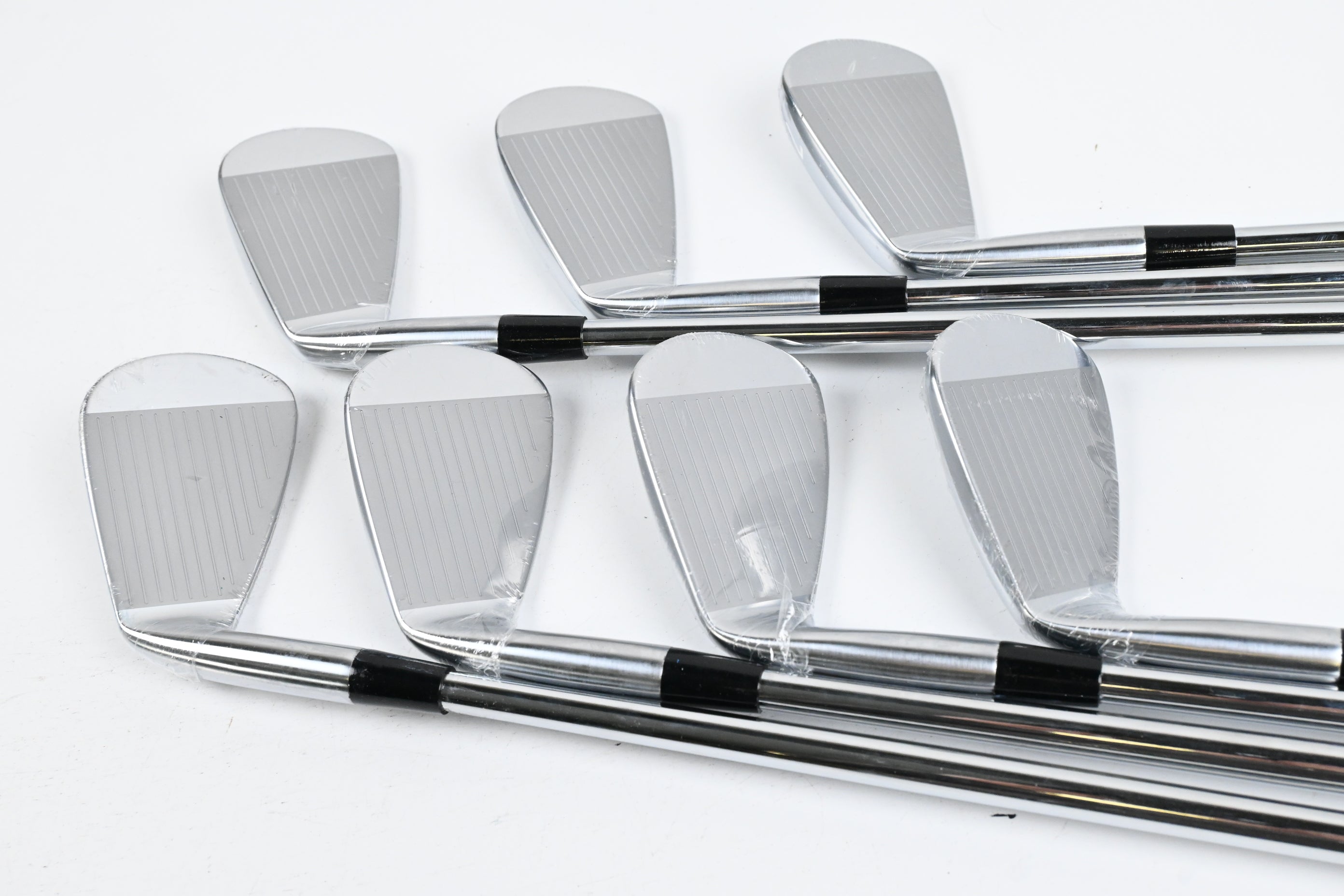 Mizuno M-13 Irons / 5-PW+GW / Stiff Flex N.S.Pro Modus3 Tour 120 Shafts