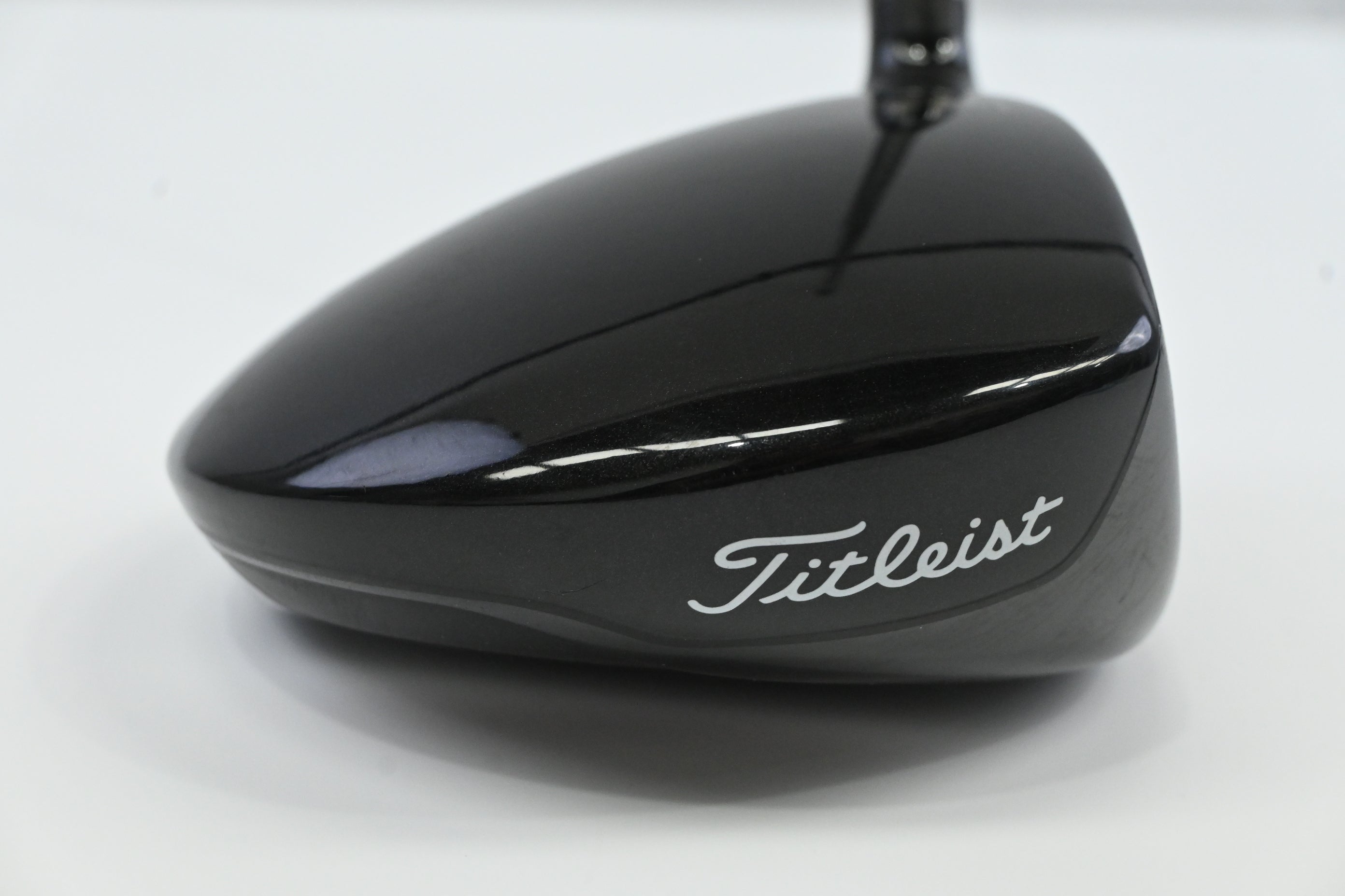 Titleist 913 D3 Driver / 8.5 Degree / X-Flex Aldila RIP 70 Shaft