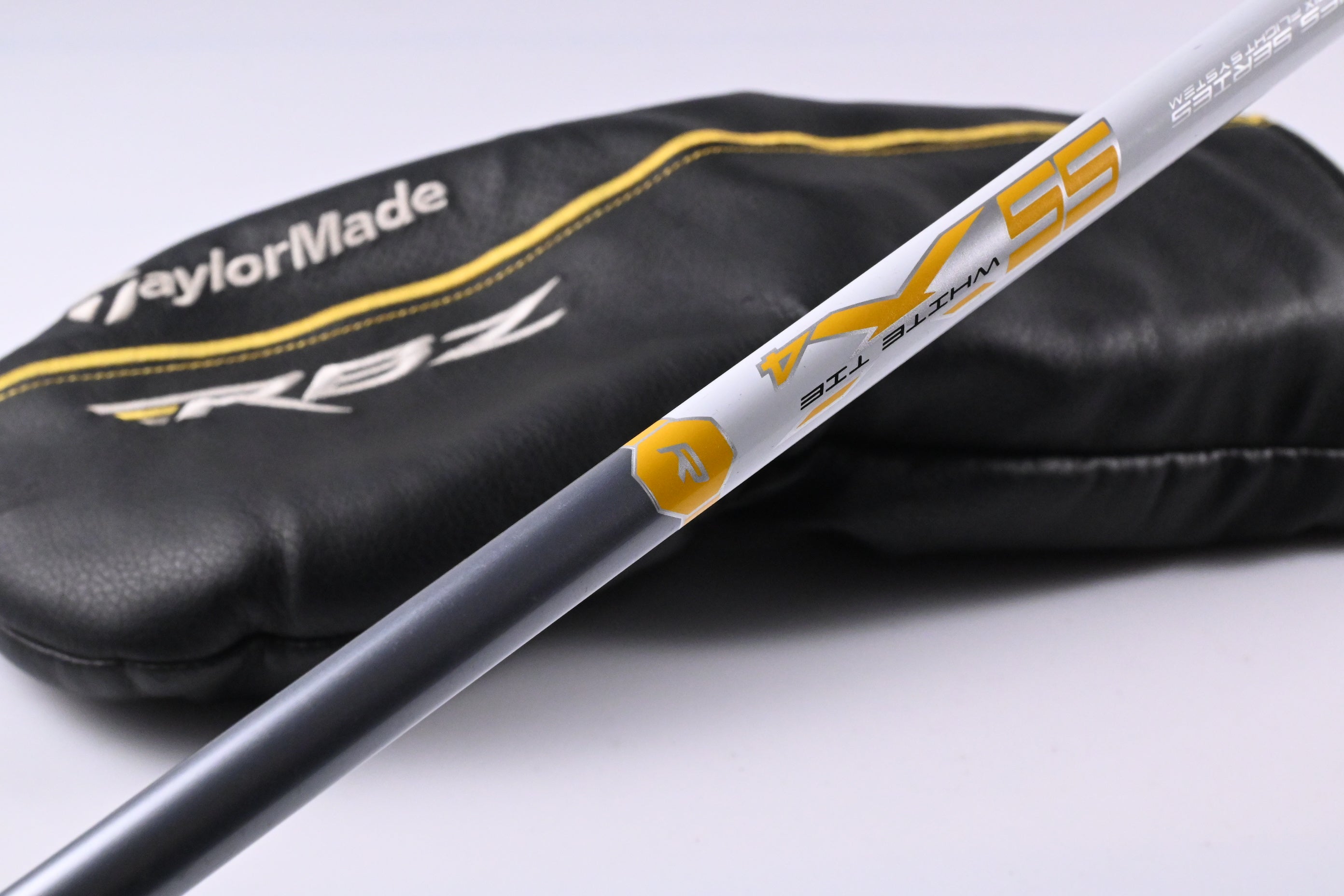 Taylormade RBZ Black Driver / 10.5 Degree / Regular Flex Matrix White Tie X4 55