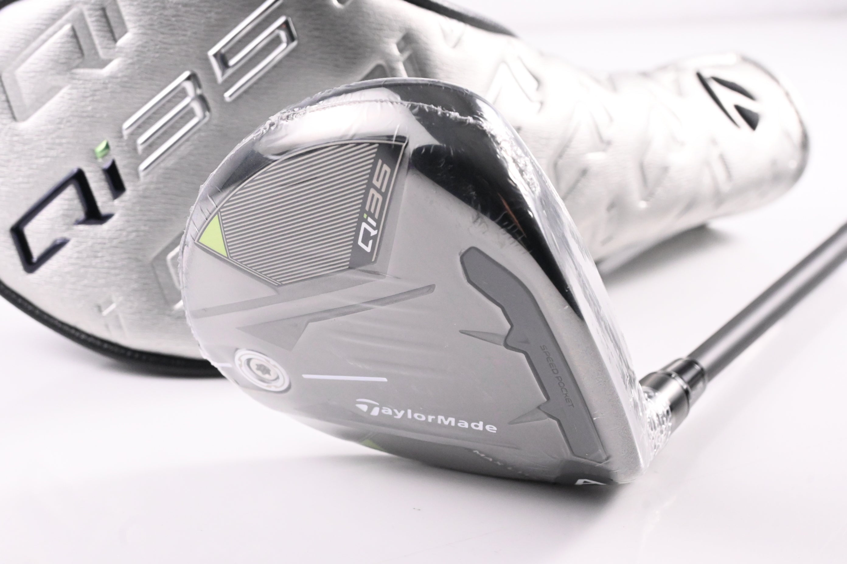 Taylormade Qi35 Max Lite #5 Wood / 18.5 Degree / Senior Flex Vanquish 4 Shaft