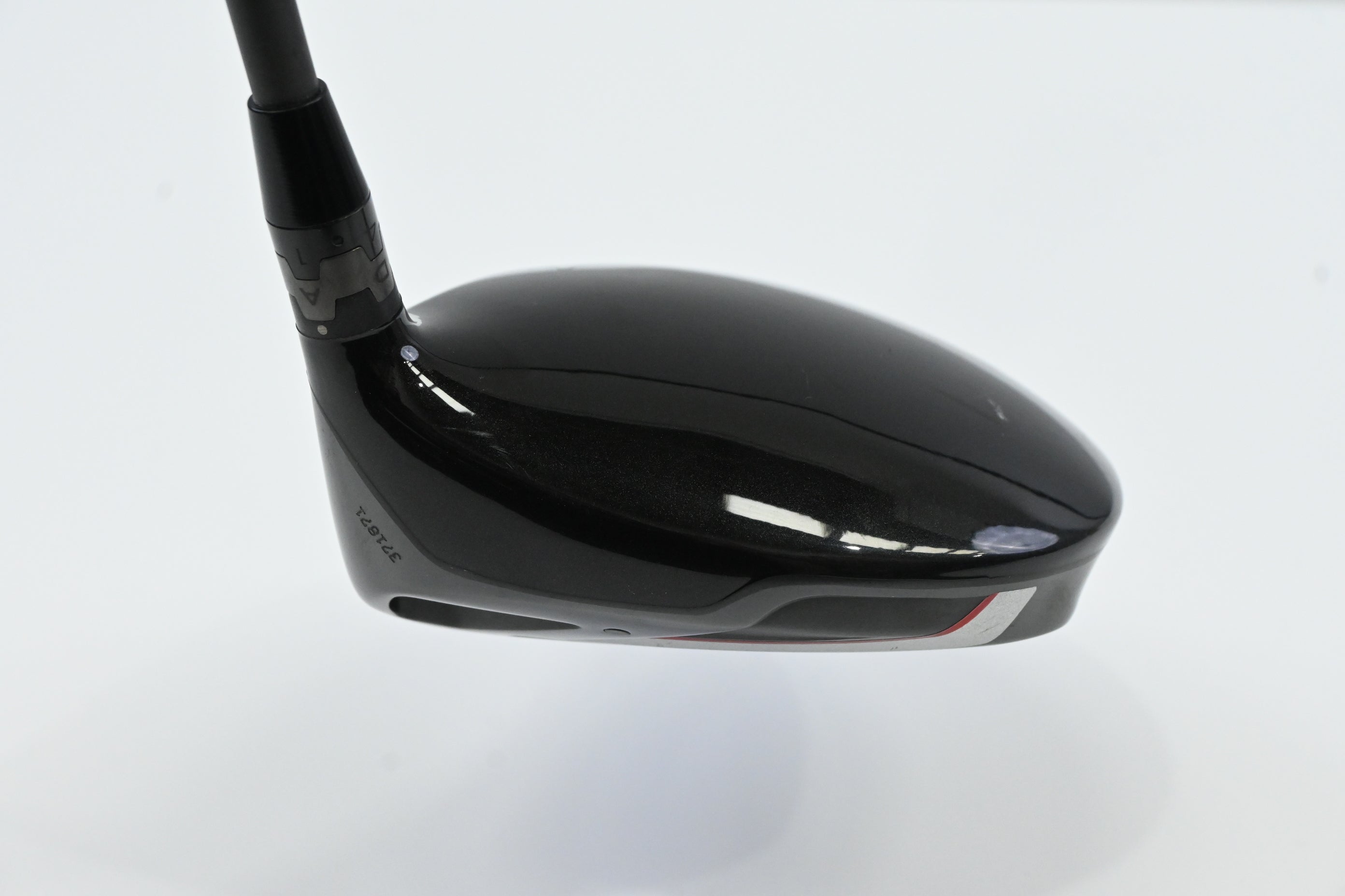 Titleist 913 D3 Driver / 8.5 Degree / X-Flex Aldila RIP 70 Shaft