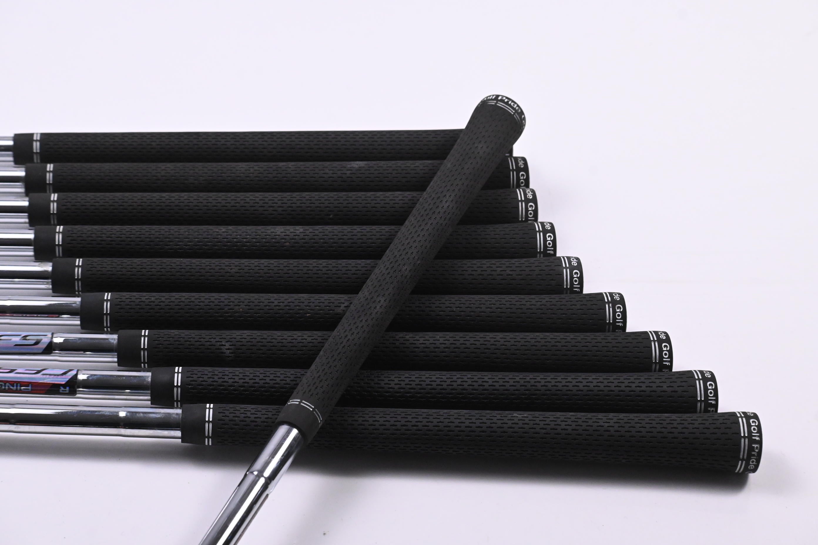 Ping i20 Irons / 3-PW+GW+SW / Green Dot / Regular Flex Ping CFS Shafts