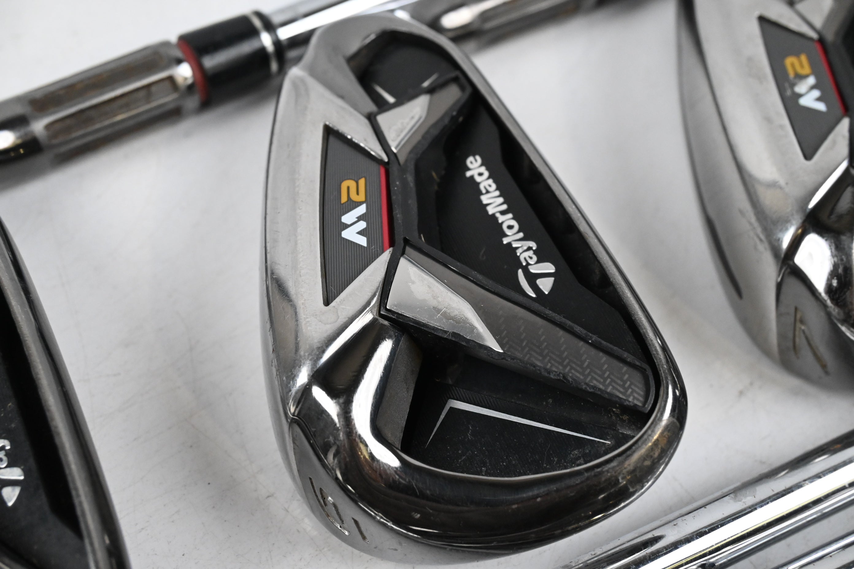 Taylormade M2 2016 Irons / 5-PW+SW / Regular Flex REAX 88 Shafts