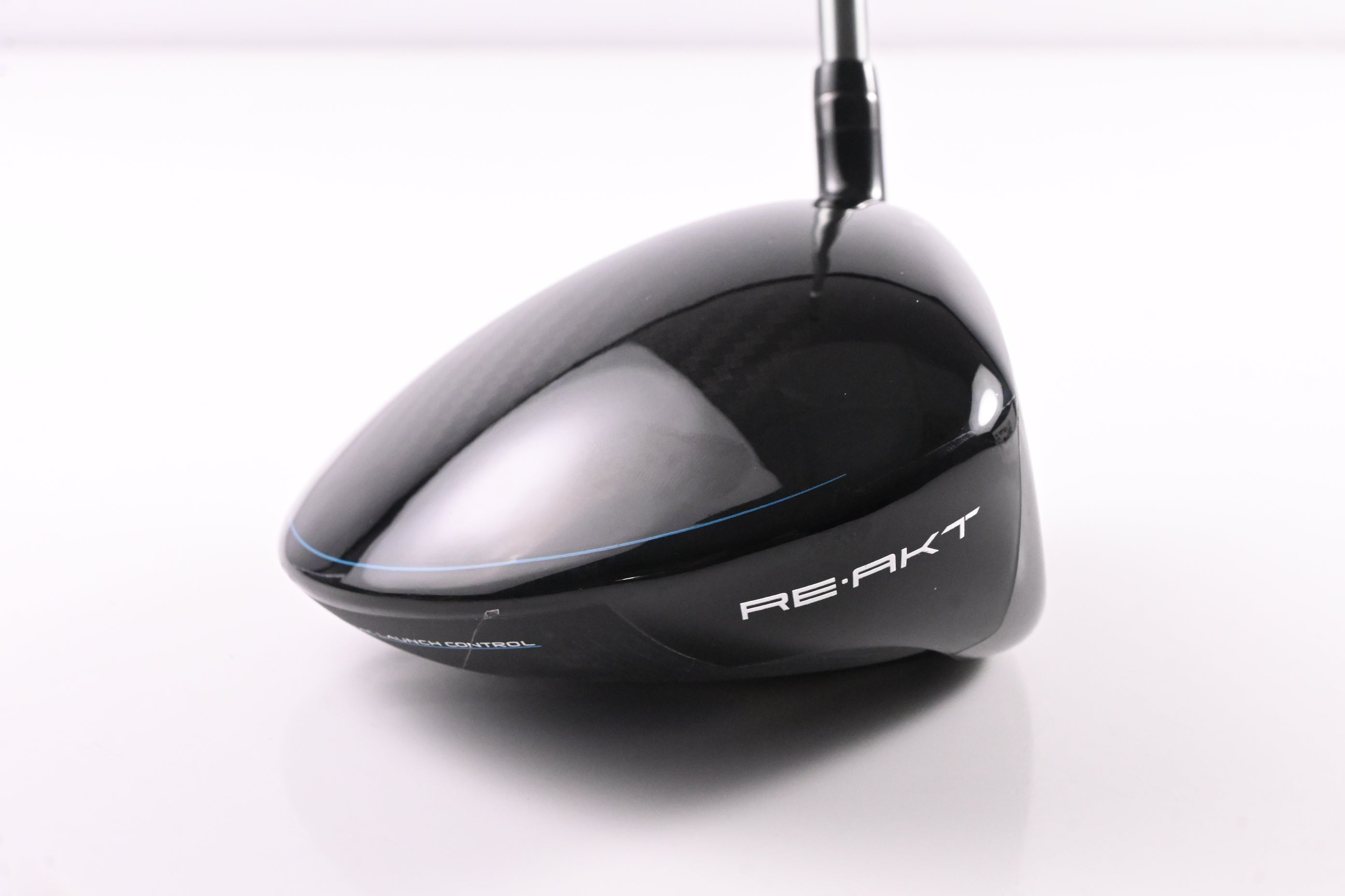 Wilson D9 Driver / 10.5 Degree / Regular Flex UST Helium 46 Shaft