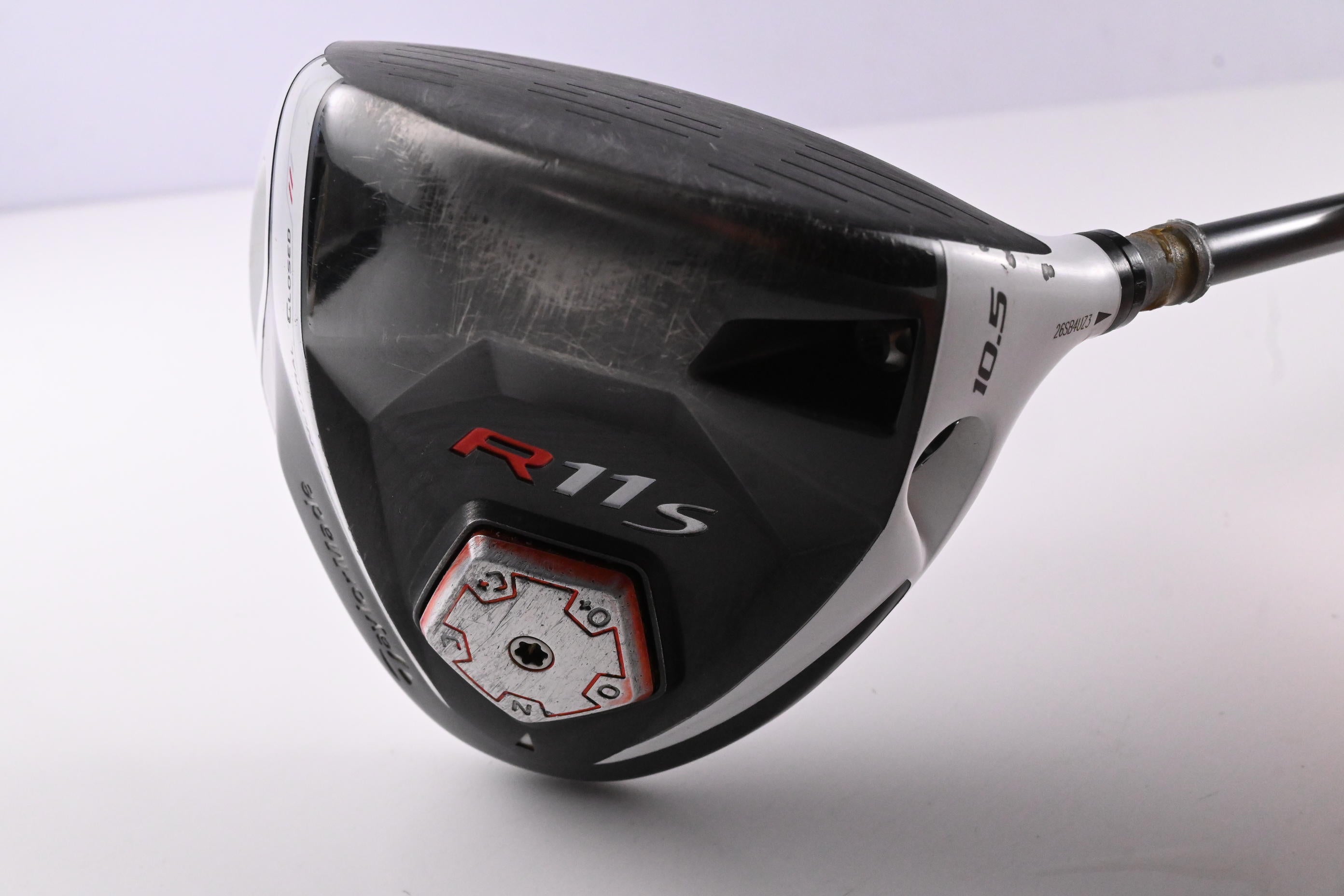 Taylormade R11S Driver / 10.5 Degree / Regular Flex RIP Phenom 60 Shaft