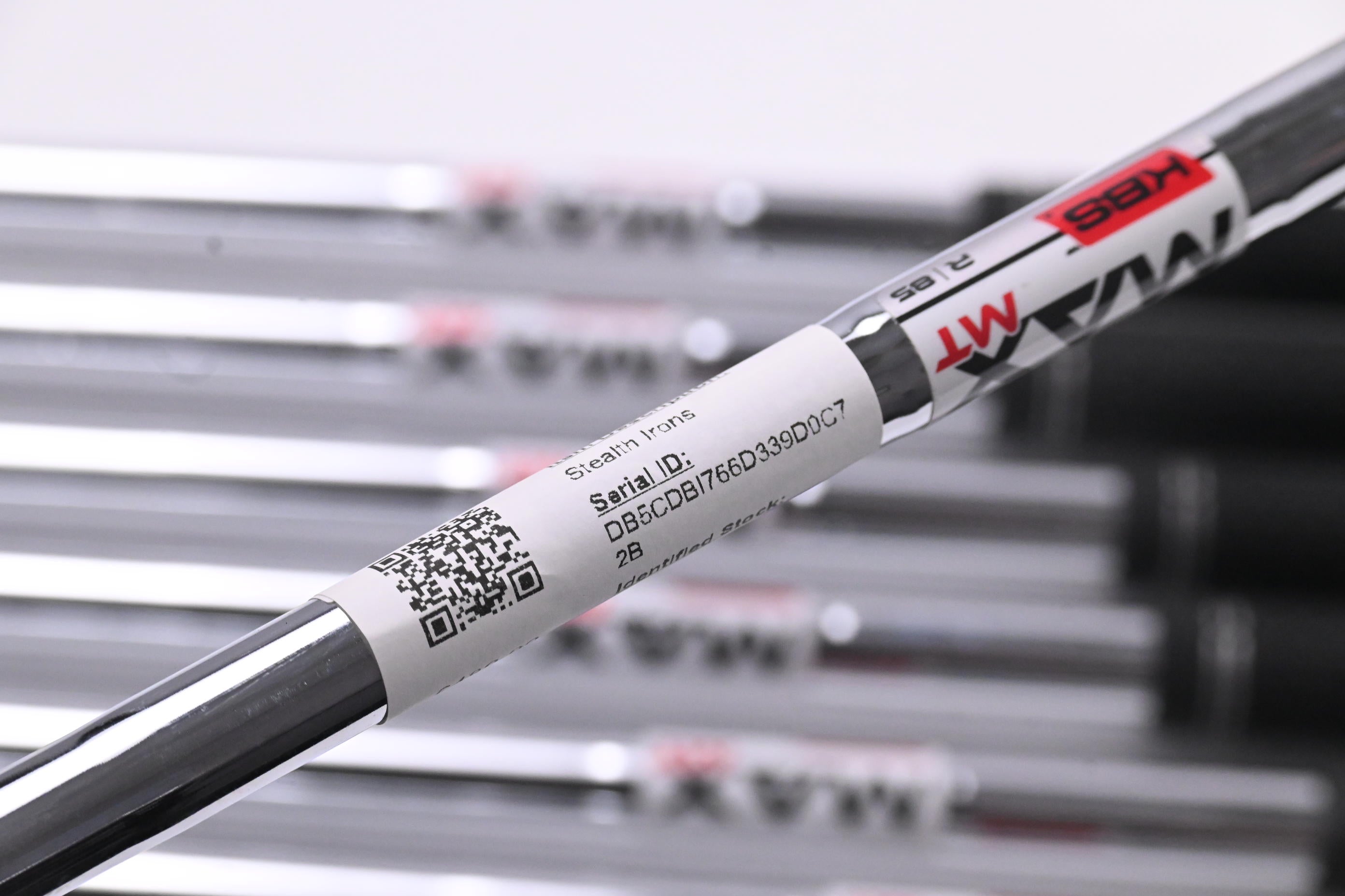 Taylormade Stealth Irons / 5-PW+SW / Regular Flex KBS MAX MT 85 Shafts