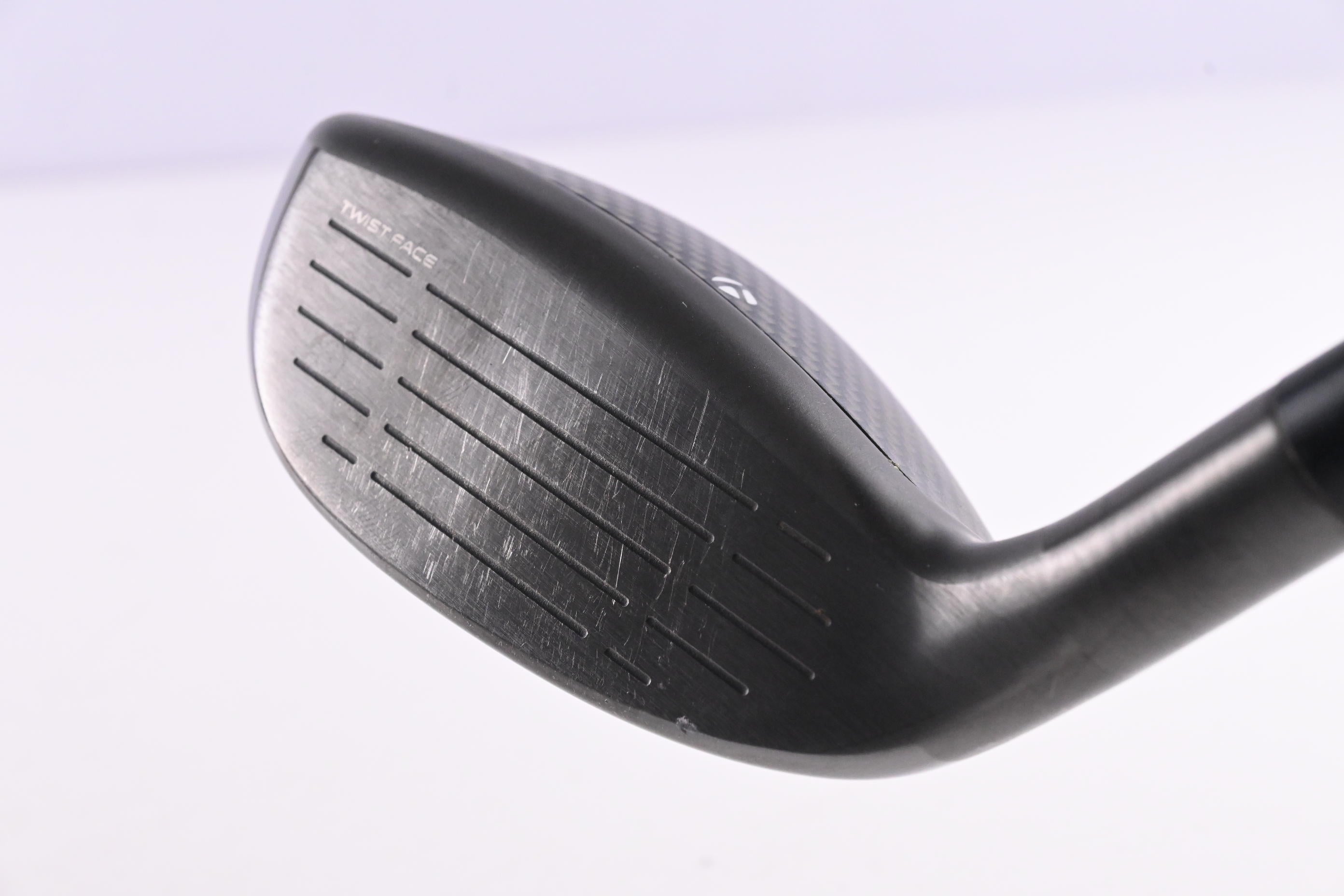 Taylormade Qi35 Max #4 Hybrid / 23 Degree / Regular Flex Fujikura Air Speeder 50