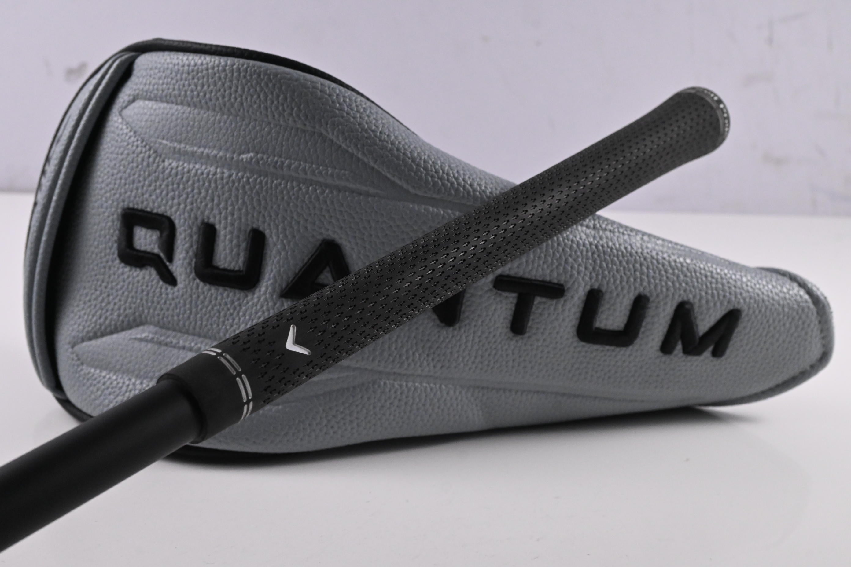 Callaway Quantum Max Driver / 10.5 Degree / Senior Flex Vanquish 4 Shaft