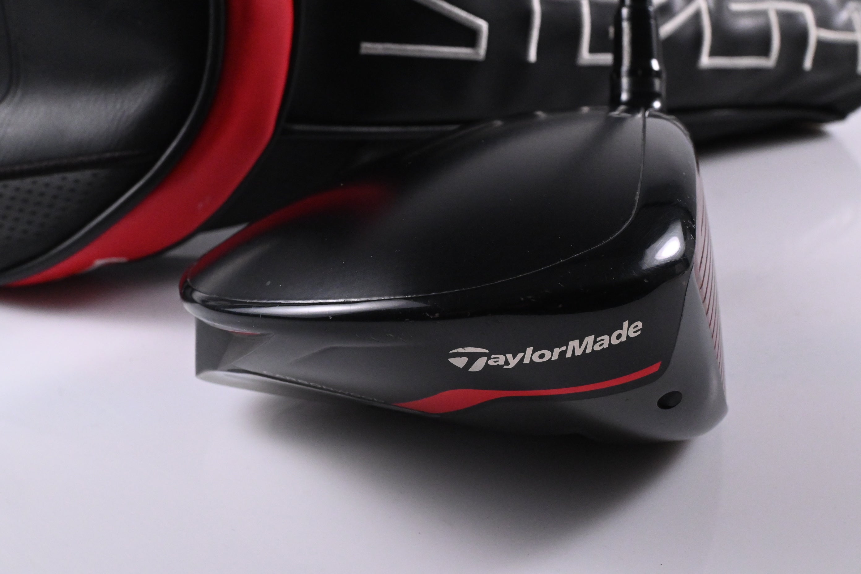 Taylormade Stealth Plus Driver / 9 Degree / Stiff Flex Kai'Li White 60 Shaft