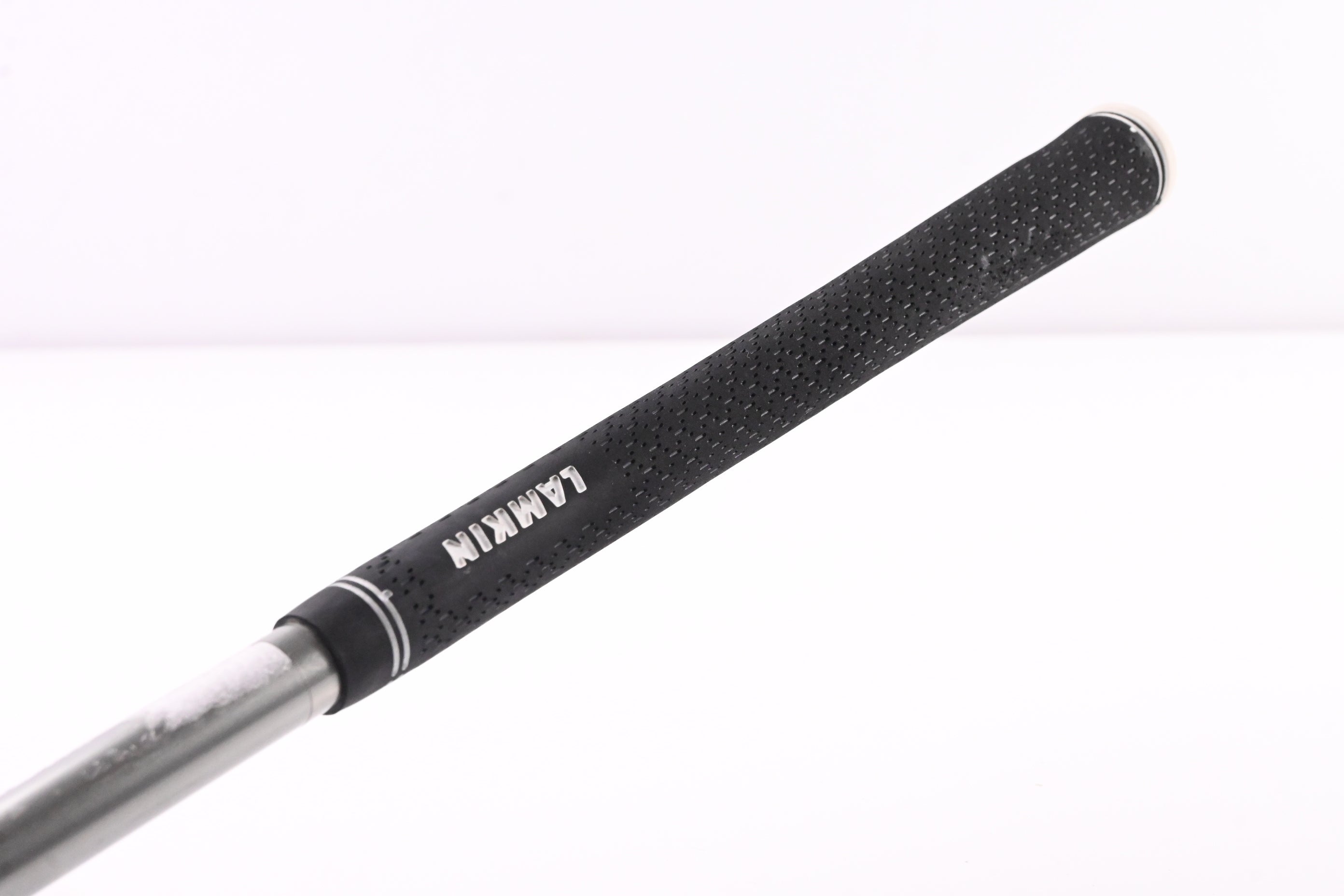 Wilson D9 Driver / 10.5 Degree / Regular Flex UST Helium 46 Shaft