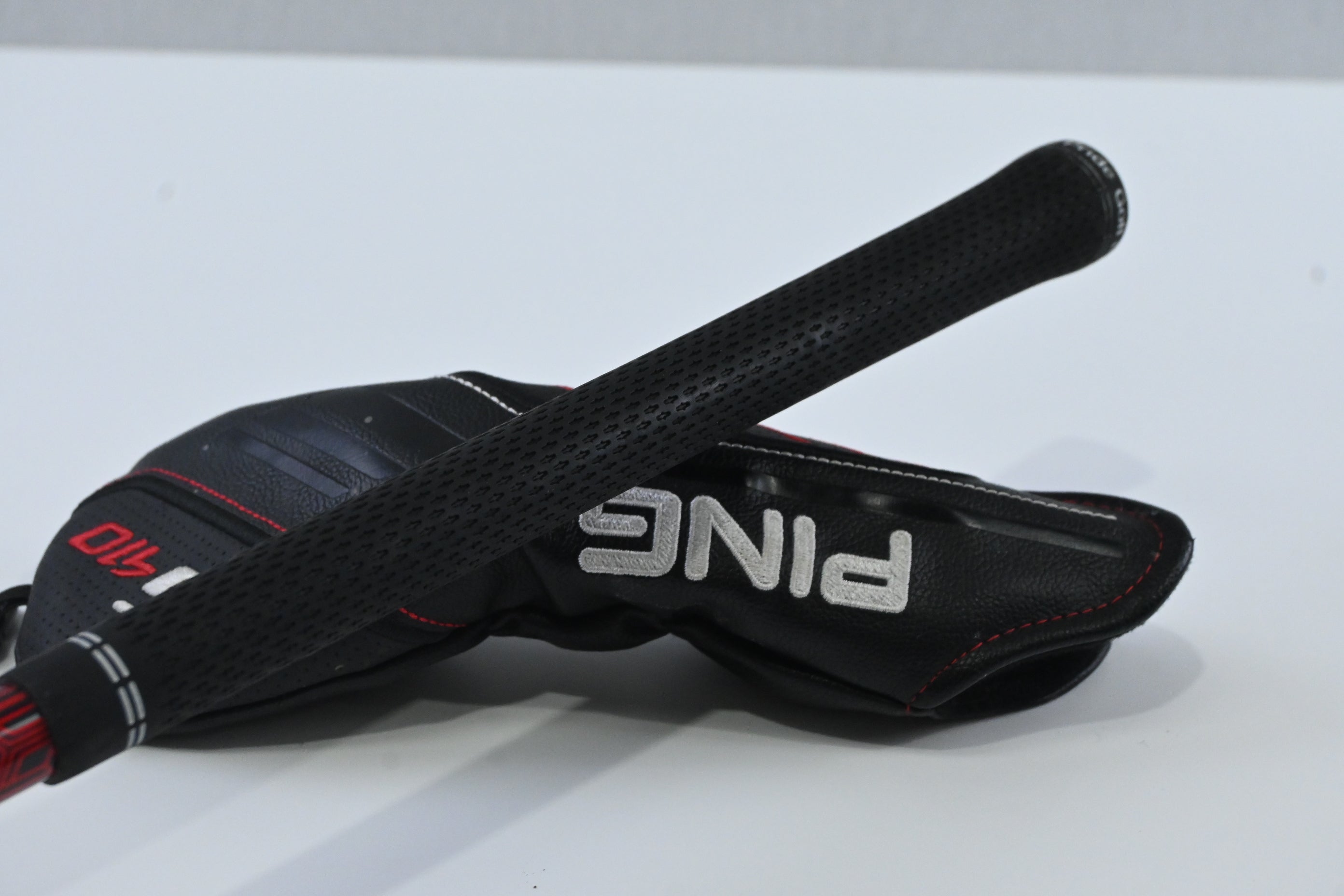Ping G410 #4 Hybrid / 22 Degree / Stiff Flex Ping Alta CB Red 70 Shaft