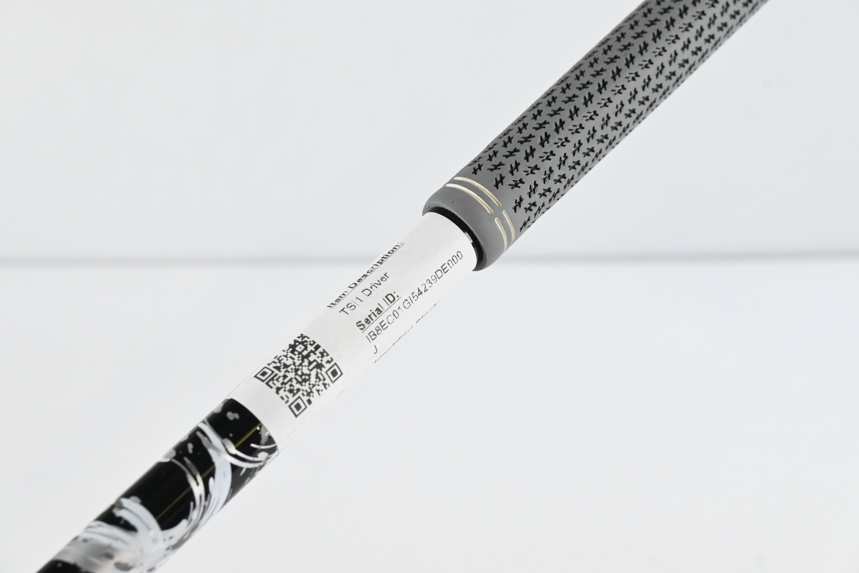 Titleist TSi1 Driver / 10 Degree / X-Flex Kai'li White 70 Shaft