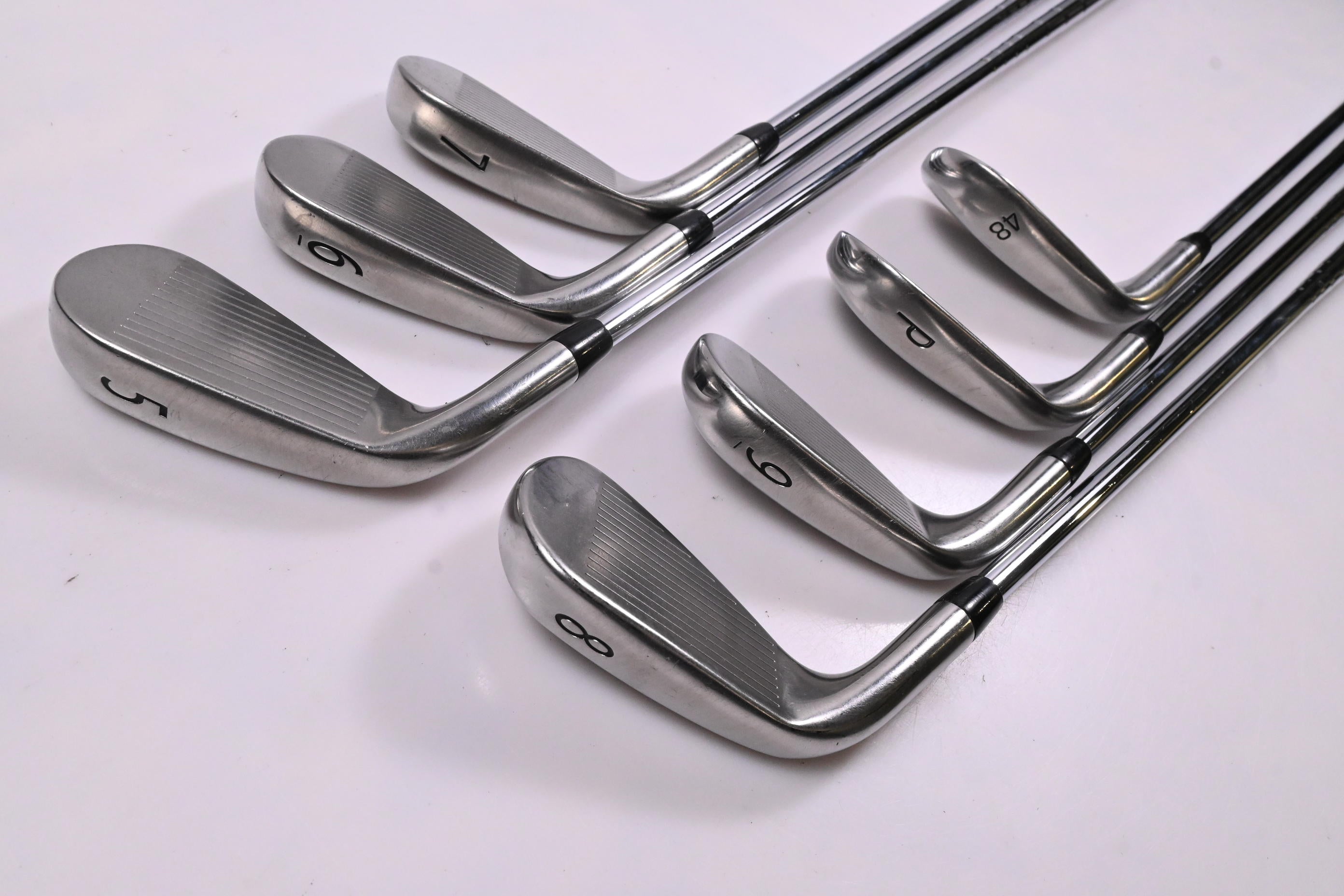 Titleist 718 AP1 Irons / 5-PW+48° / Regular Flex AMT Red R300 Shafts