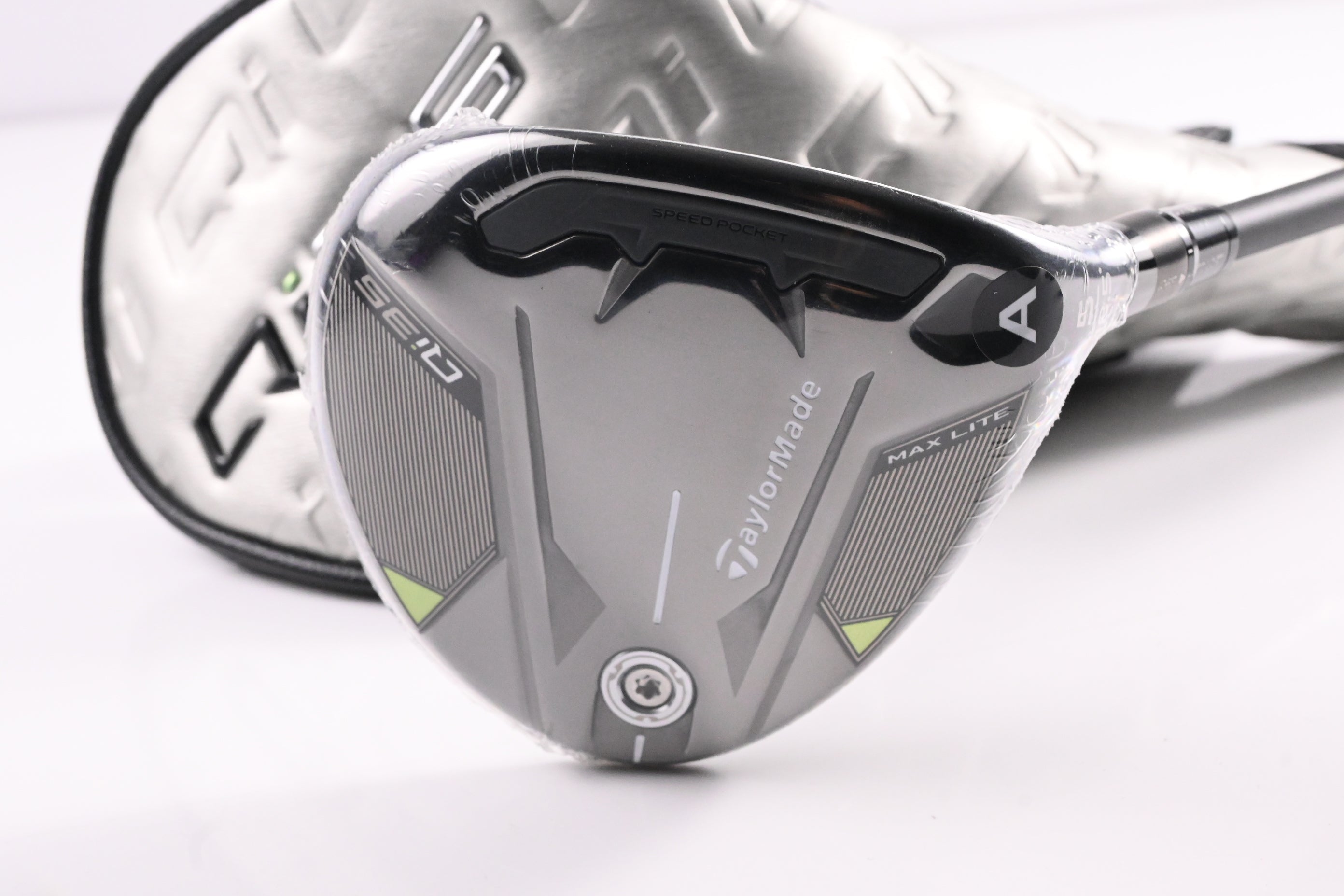 Taylormade Qi35 Max Lite #5 Wood / 18.5 Degree / Senior Flex Vanquish 4 Shaft