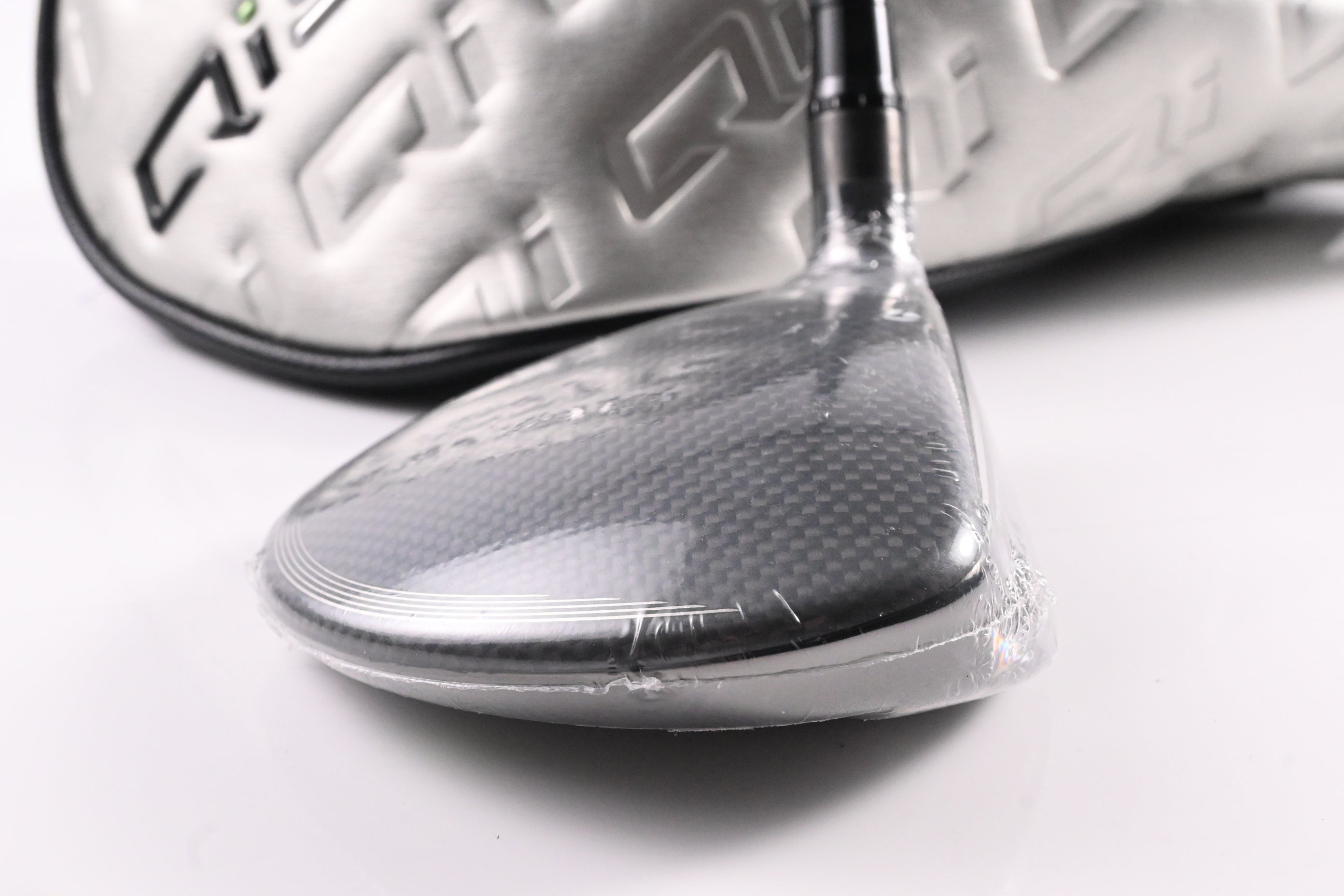 Taylormade Qi35 Max Lite #5 Wood / 18.5 Degree / Senior Flex Vanquish 4 Shaft