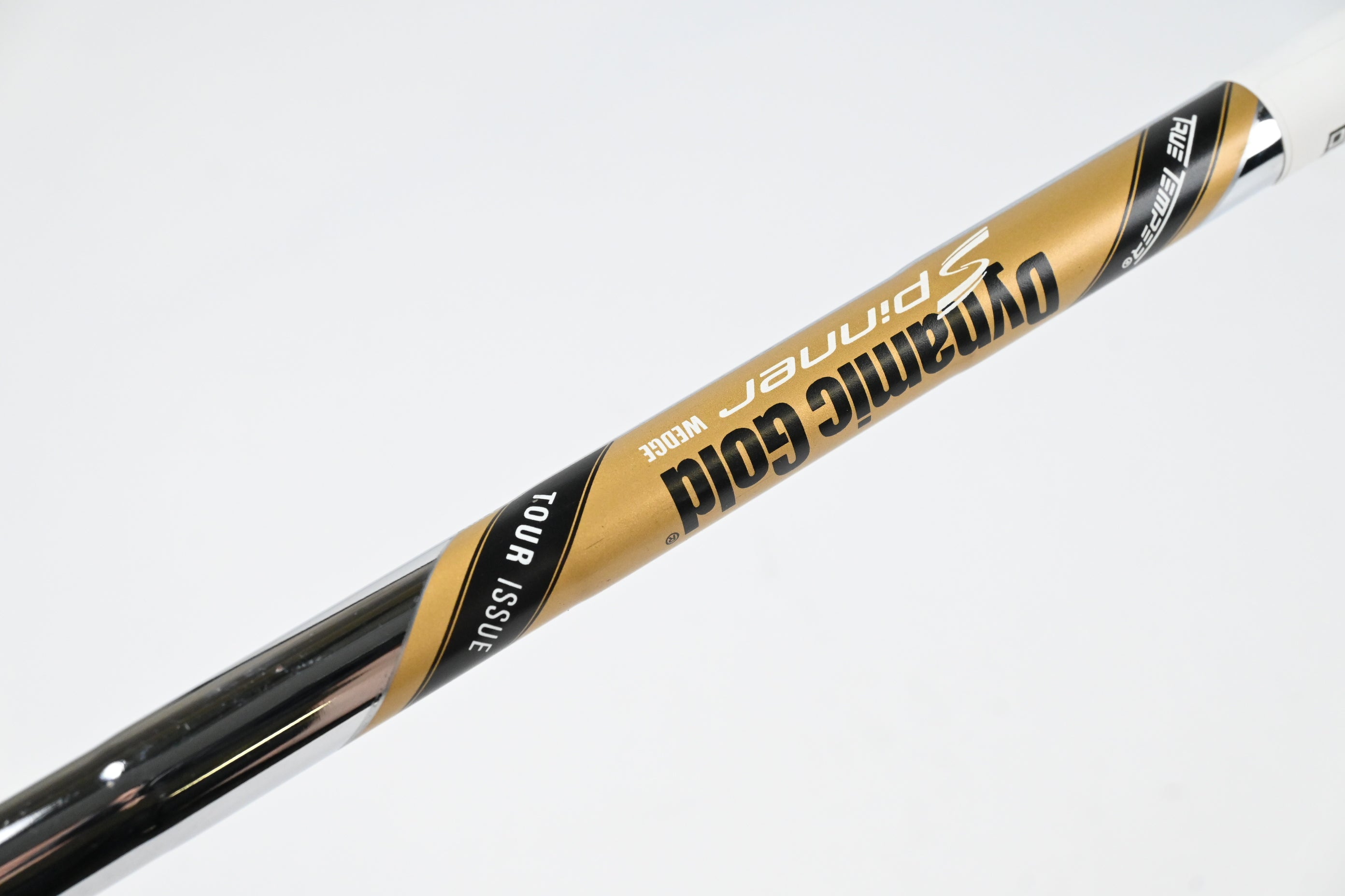 Cleveland RTX ZipCore Lob Wedge / 60 Degree / Wedge Flex Dynamic Gold Spinner