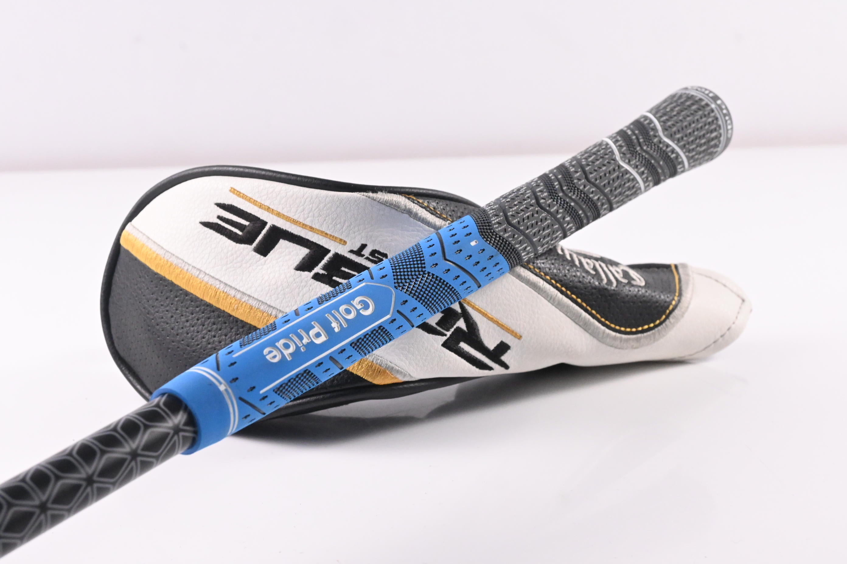 Callaway Rogue ST Max OS #4 Hybrid / 21 Degree / Senior Flex Cypher 50 Shaft