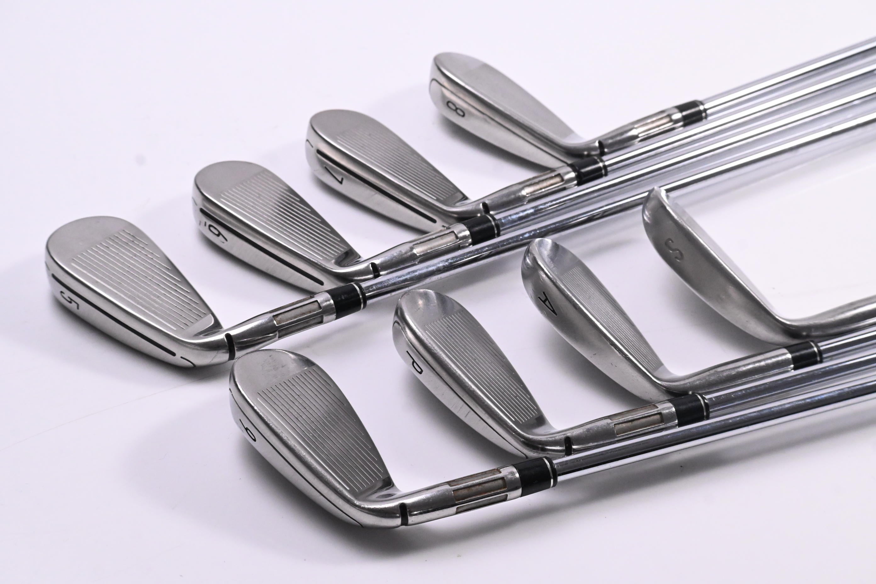 Taylormade M6 Irons / 5-PW+GW+SW / Regular Flex KBS MAX 85 Shafts