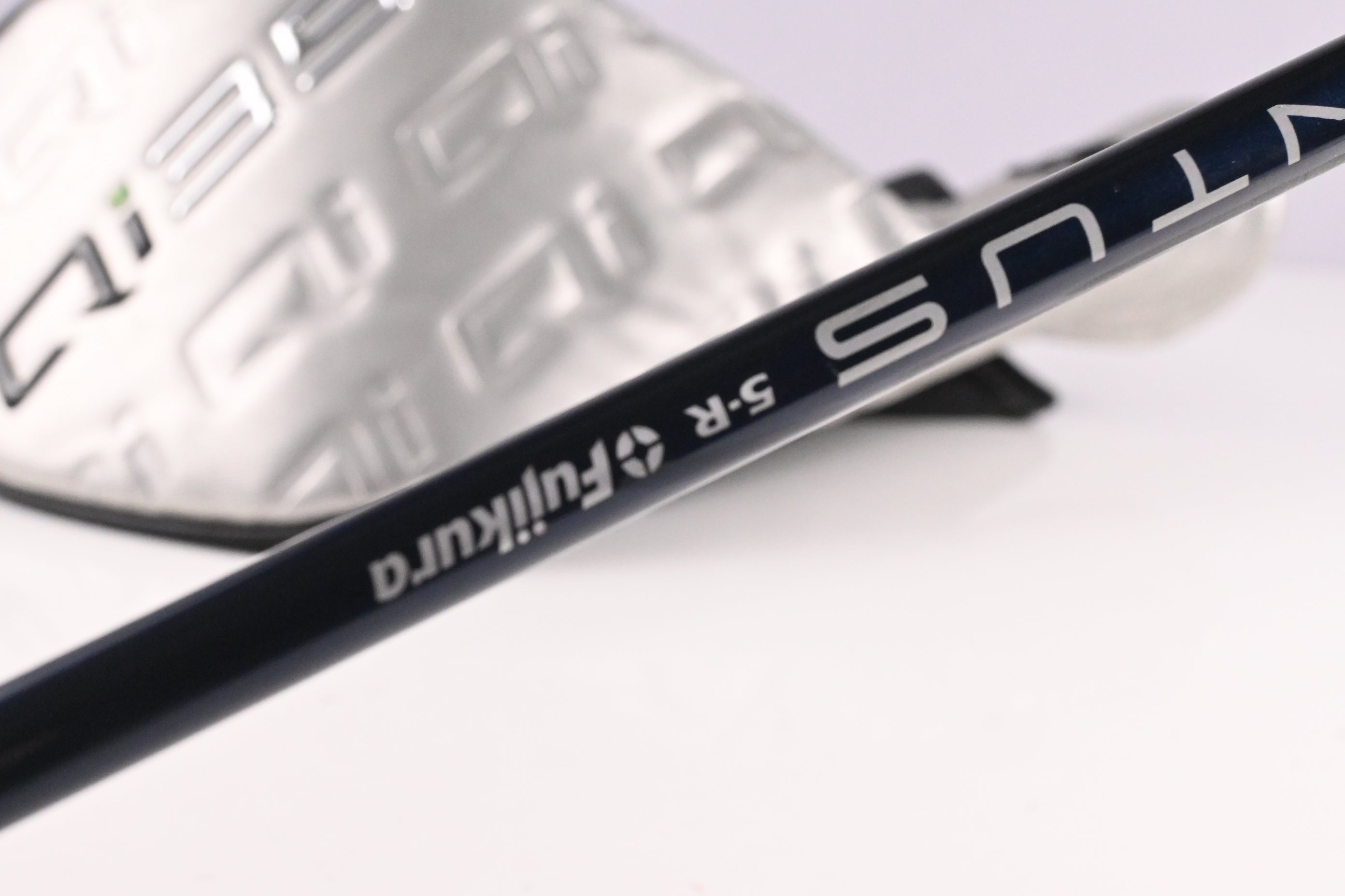 Taylormade Qi35 Driver / 10.5 Degree / Regular Flex Ventus Blue 5 Shaft