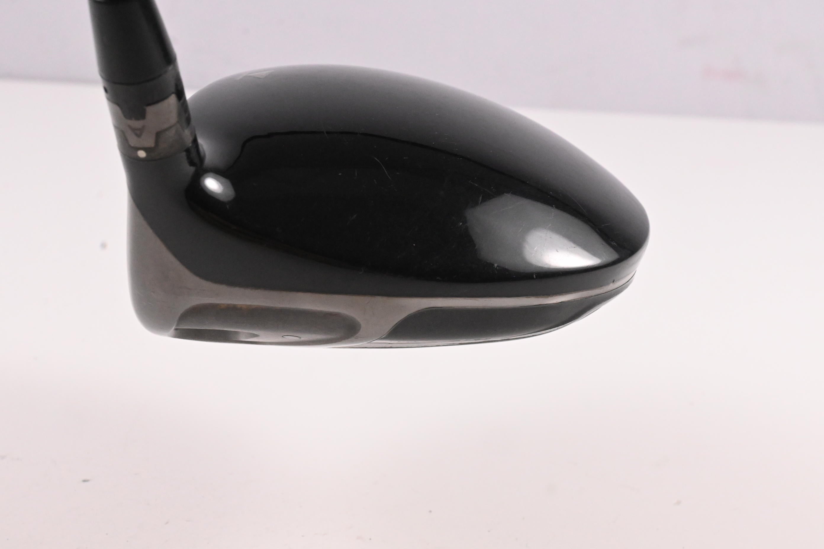 Titleist 910 D3 Driver / 9.5 Degree / Stiff Flex Diamana Kai'li 65 Shaft