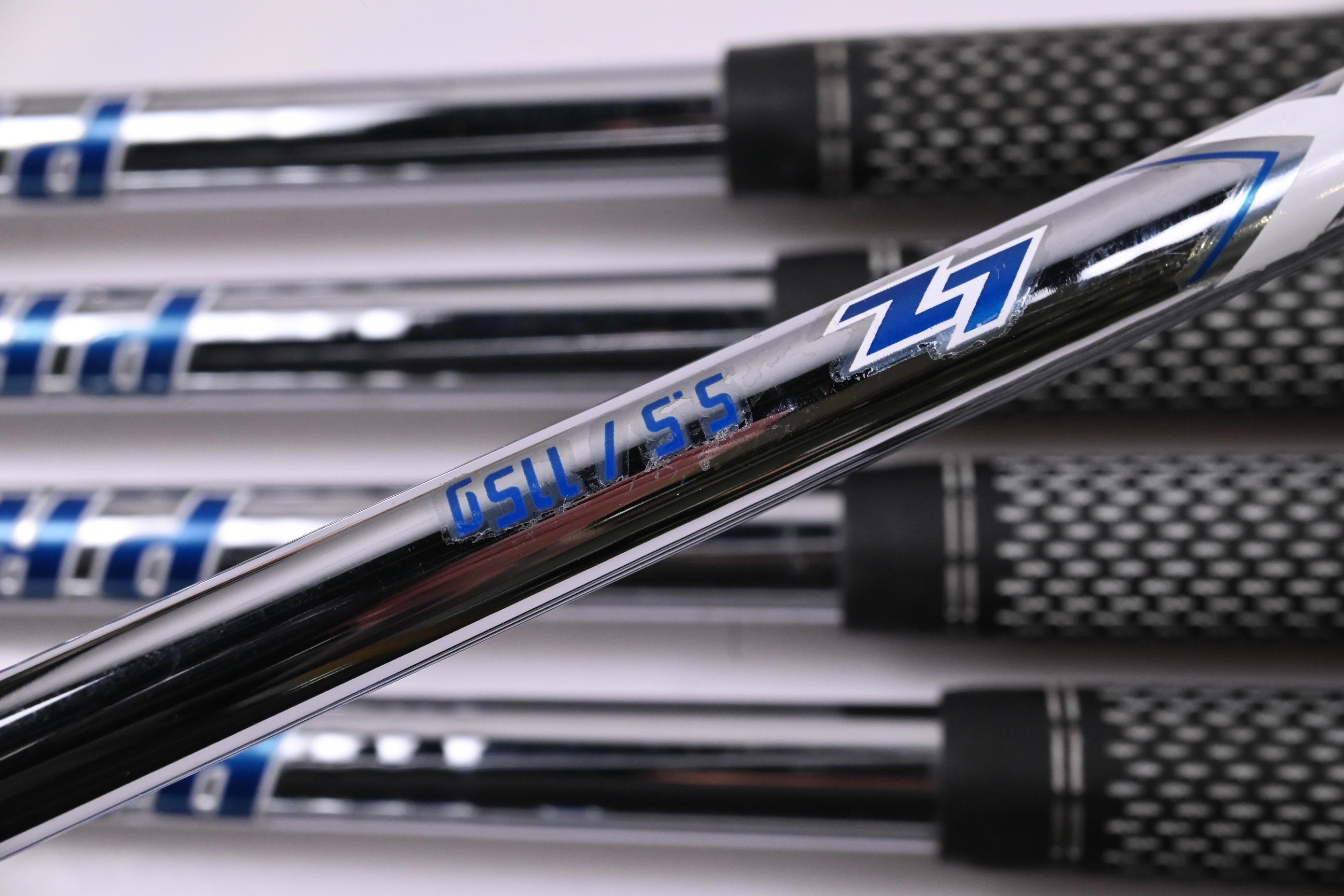 Titleist 718 AP2 Irons / 4-PW / Regular Flex Project X LZ 115 Shafts