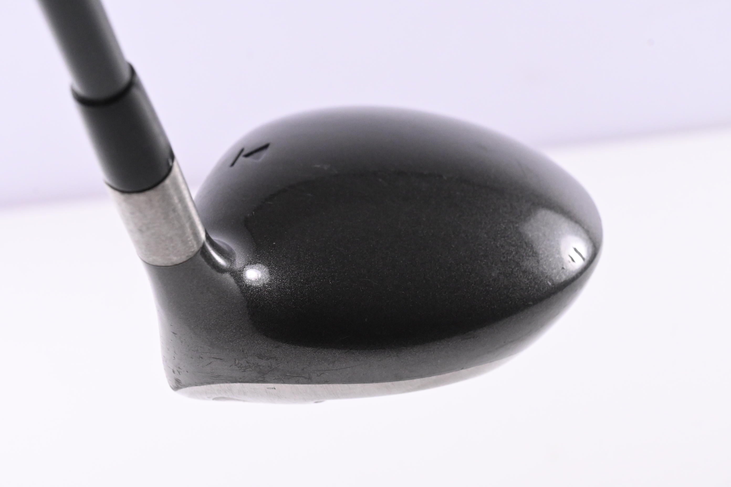 Titleist 976 R Driver / 9 Degree / Stiff Flex Titlesit Select Shaft