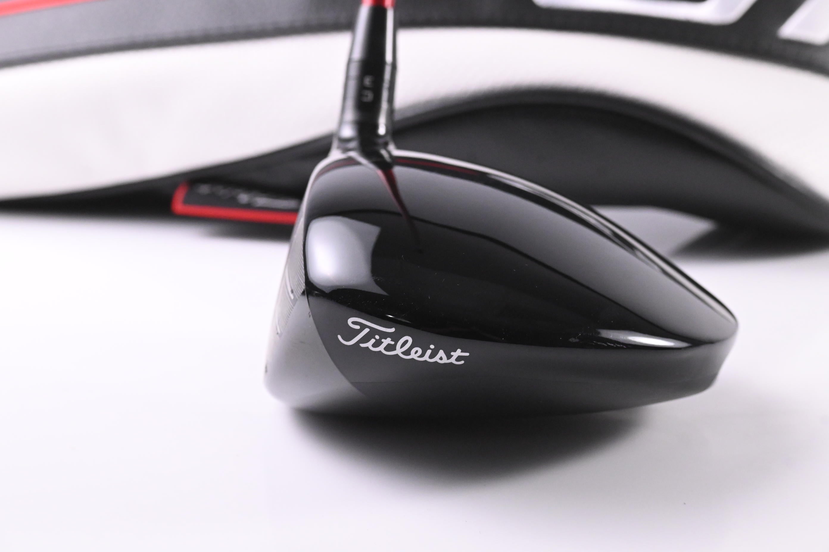 Left Hand Titleist GT2 Driver / 9 Degree / Stiff Flex Project X Denali Red 60