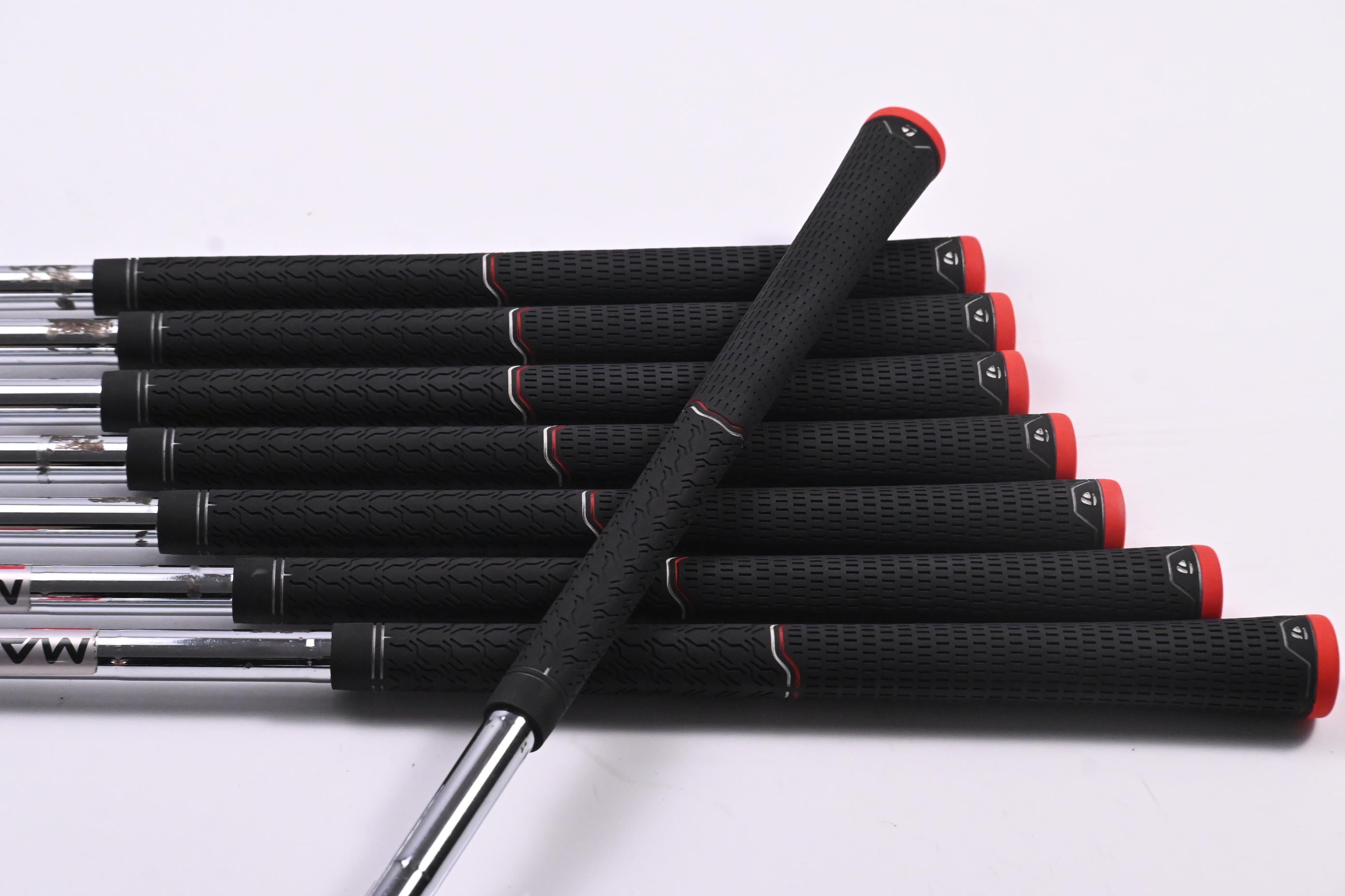 Taylormade M6 Irons / 5-PW+GW+SW / Regular Flex KBS MAX 85 Shafts