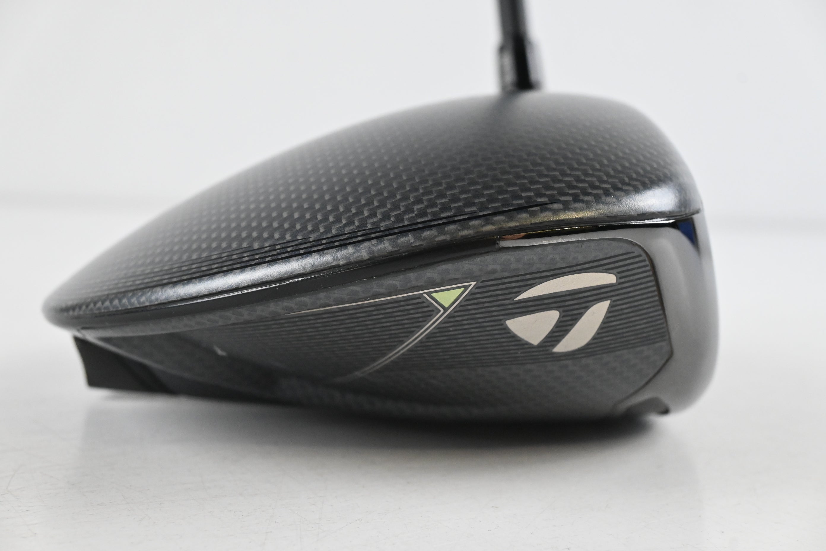 Taylormade Qi35 Driver / 12 Degree / Regular Flex Kai'li Dark Waves Blue 60