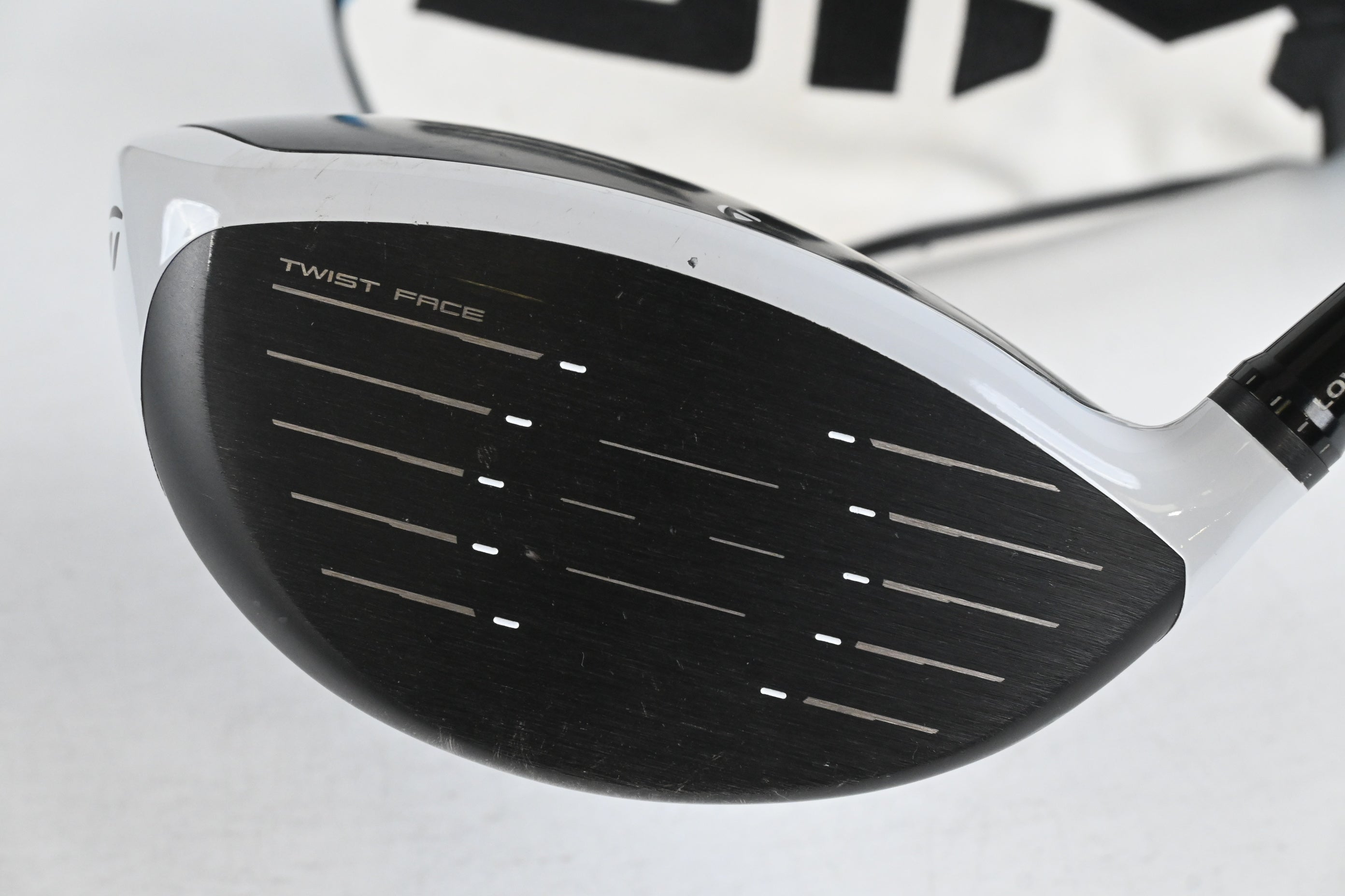 Taylormade SIM2 Driver / 9 Degree / Stiff Flex Kuro Kage 60 Shaft