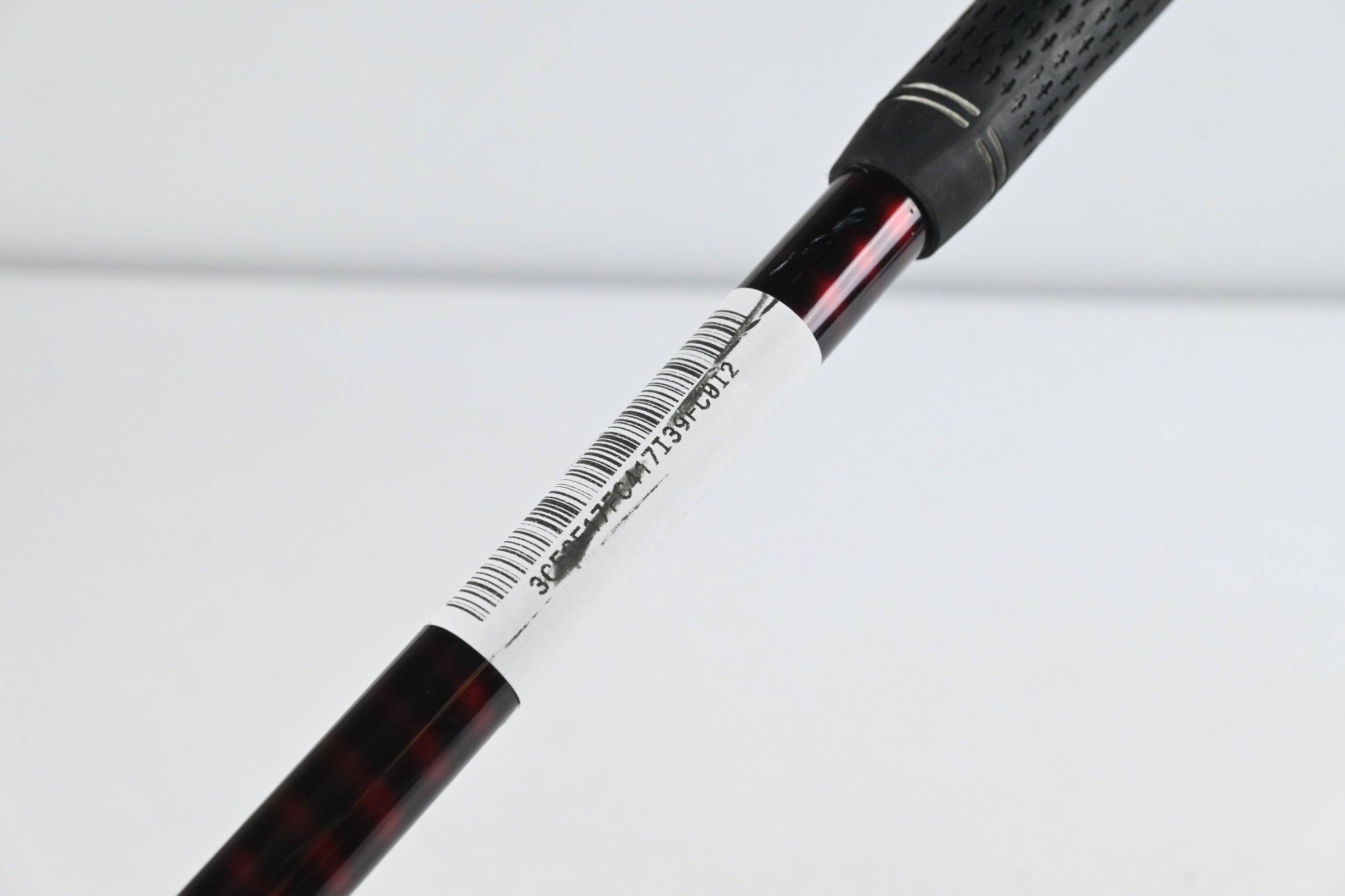 Titleist 909H #2 Hybrid / 17 Degree / Regular Flex Aldila Vodoo Shaft