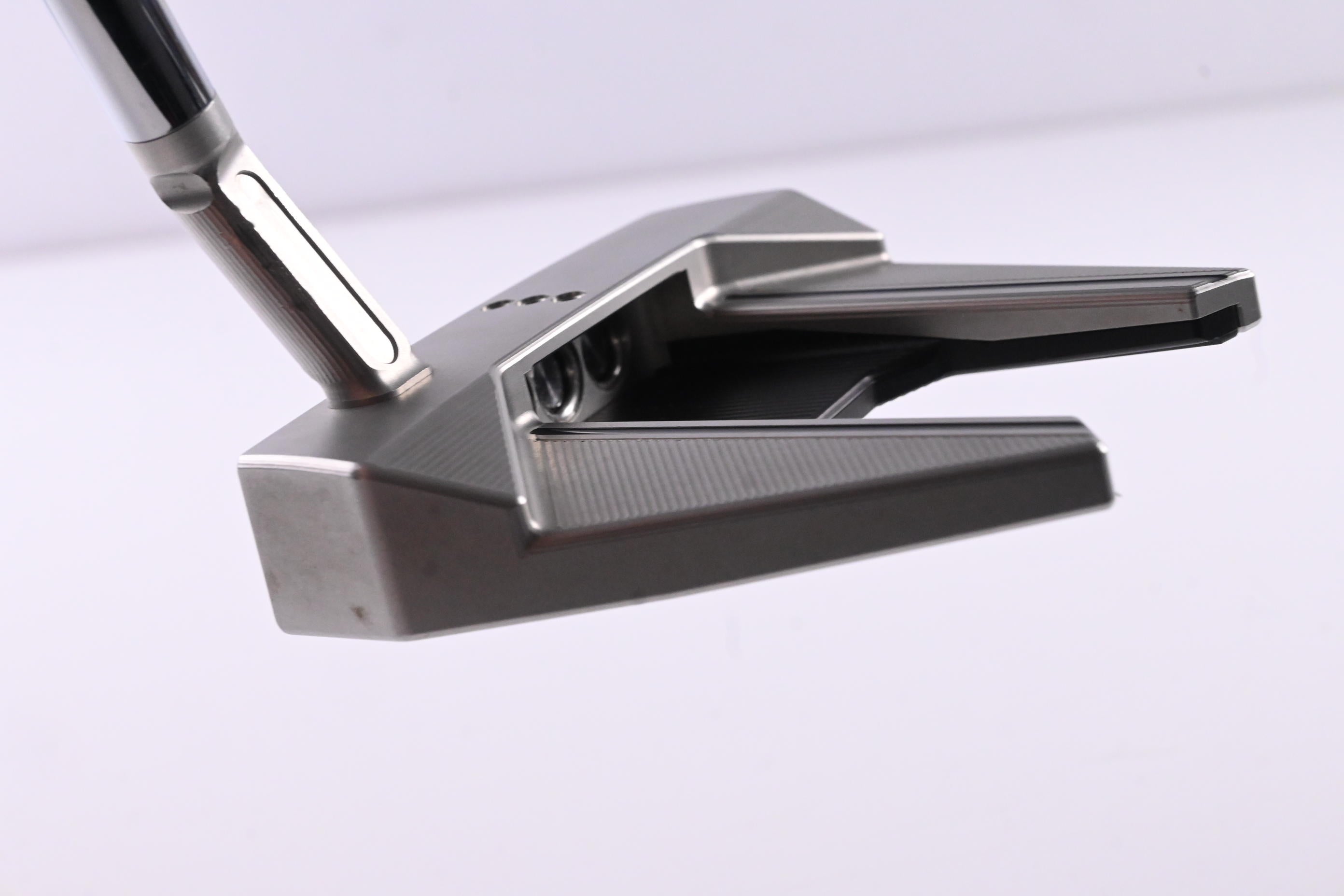 Scotty Cameron 2024 Phantom 7.5 Putter / 34 Inch