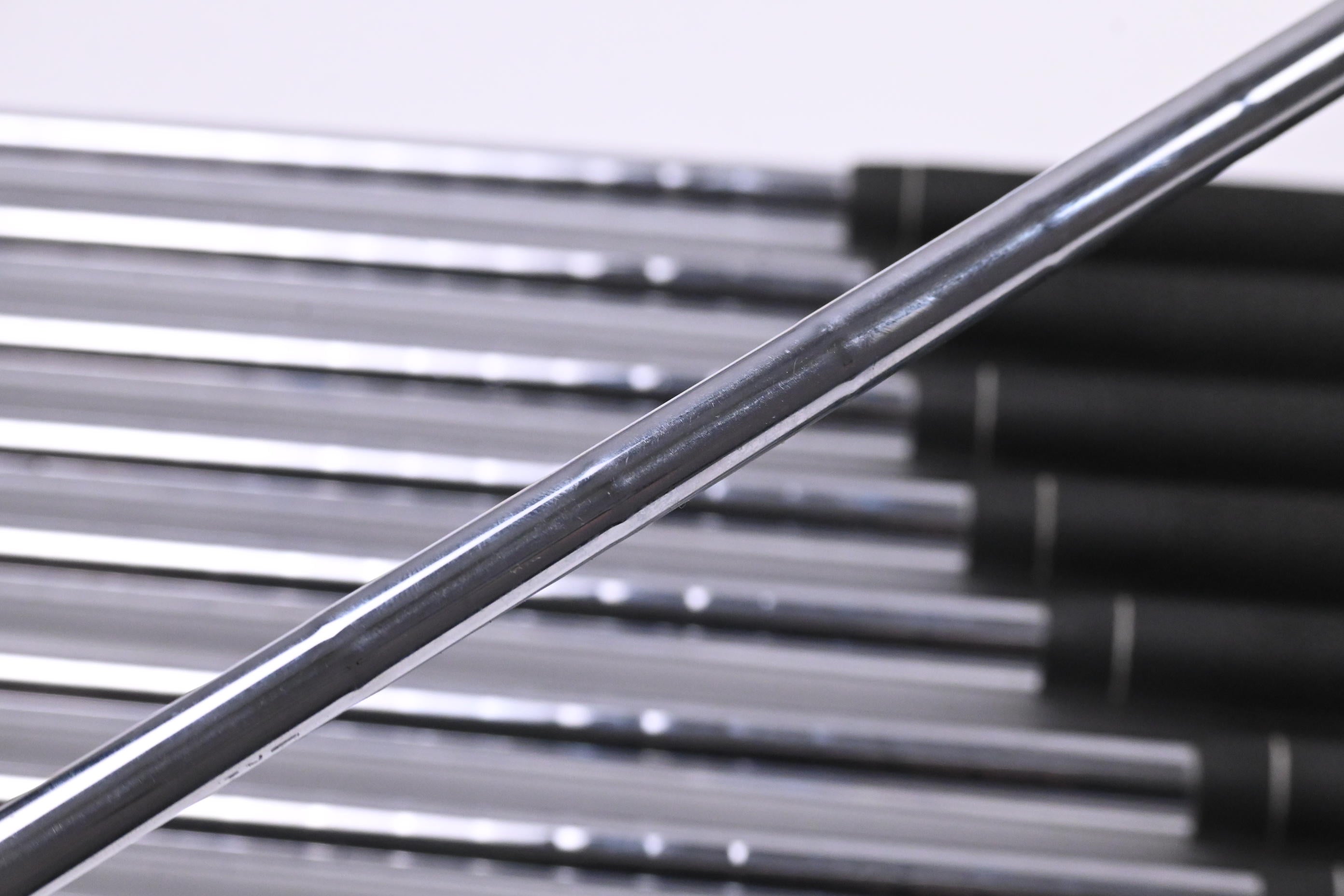 Ping G5 Irons / 3-PW+SW / Red Dot / Regular Flex Ping Shafts