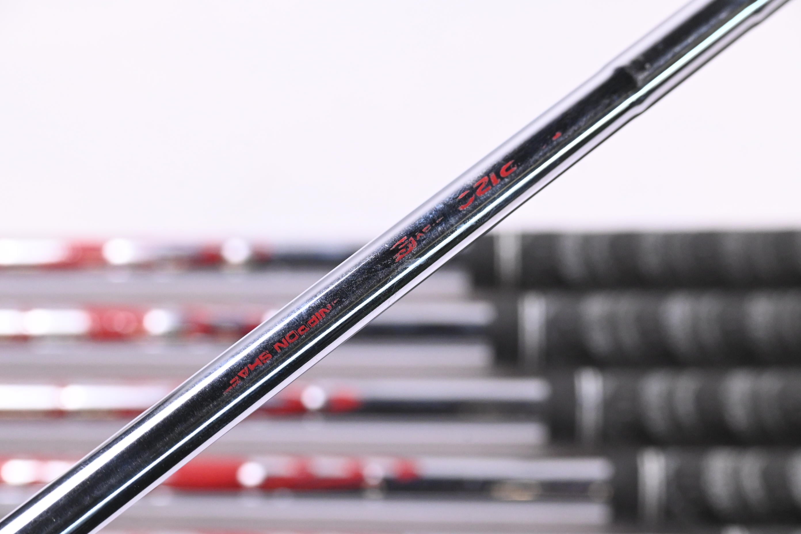 Callaway Steelhead XR Pro Irons / 4-PW / Stiff Flex N.S.Pro Modus3 Tour 120