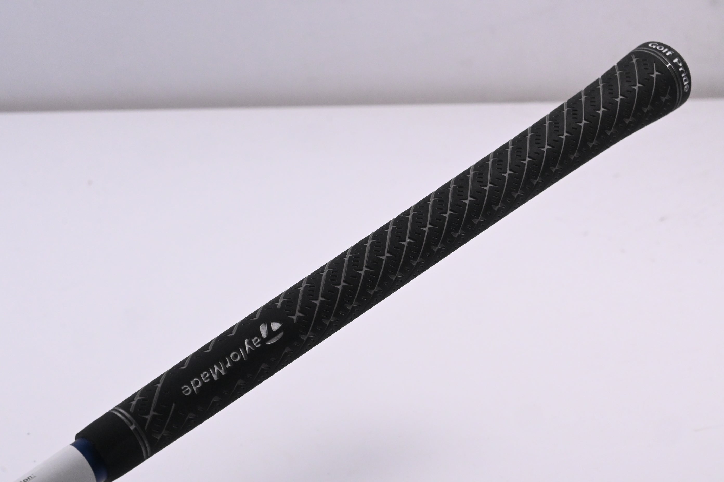 Taylormade Qi35 #4 Hybrid / 22 Degree / Regular Flex Ventus Blue 6 Shaft