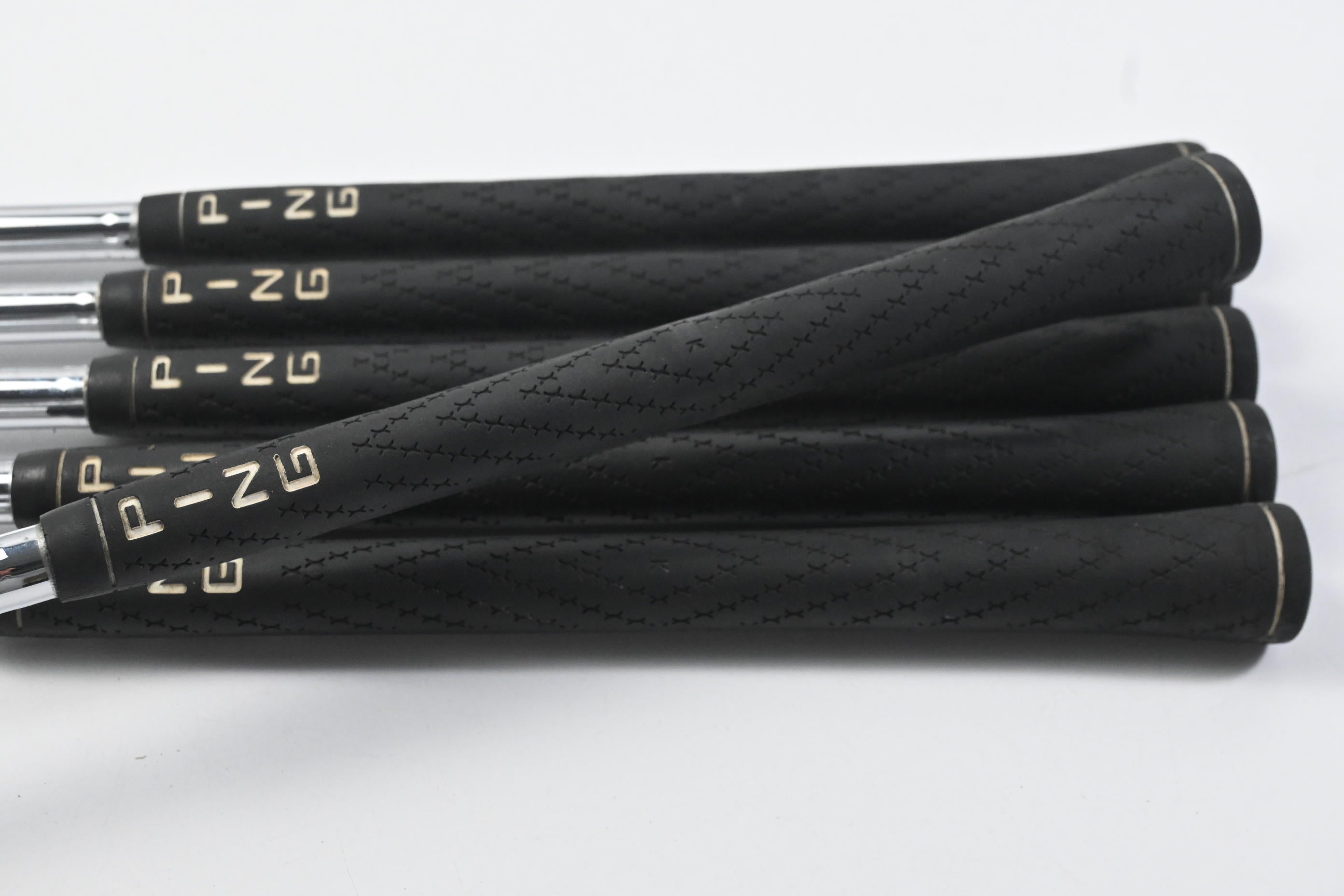 Ping i3+ Irons / 6-PW+SW / Black Dot / Regular Flex Steel Shafts