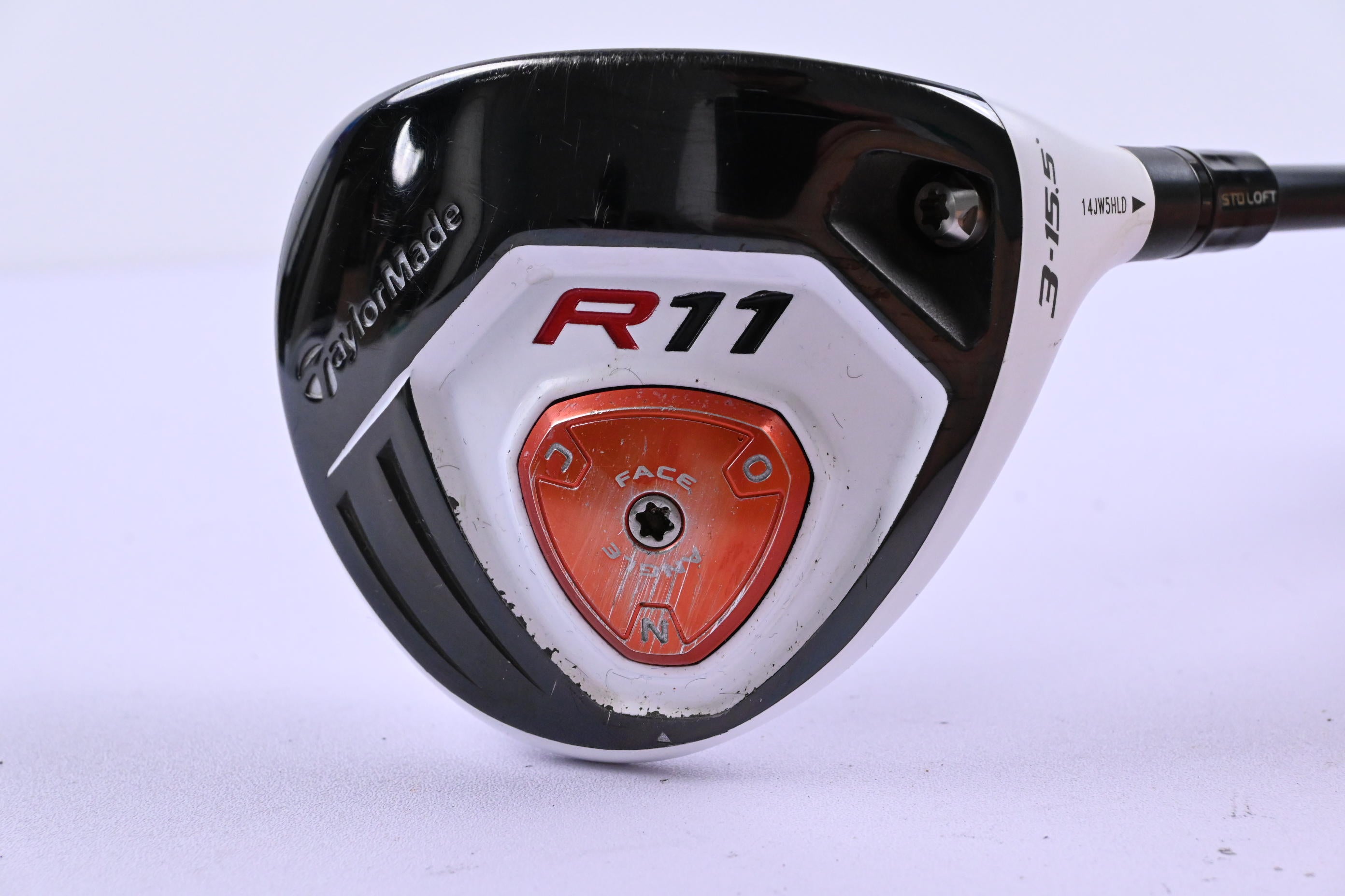 Taylormade R11 #3 Wood / 15.5 Degree / Stiff Flex Fujikura Blur 70 Shaft
