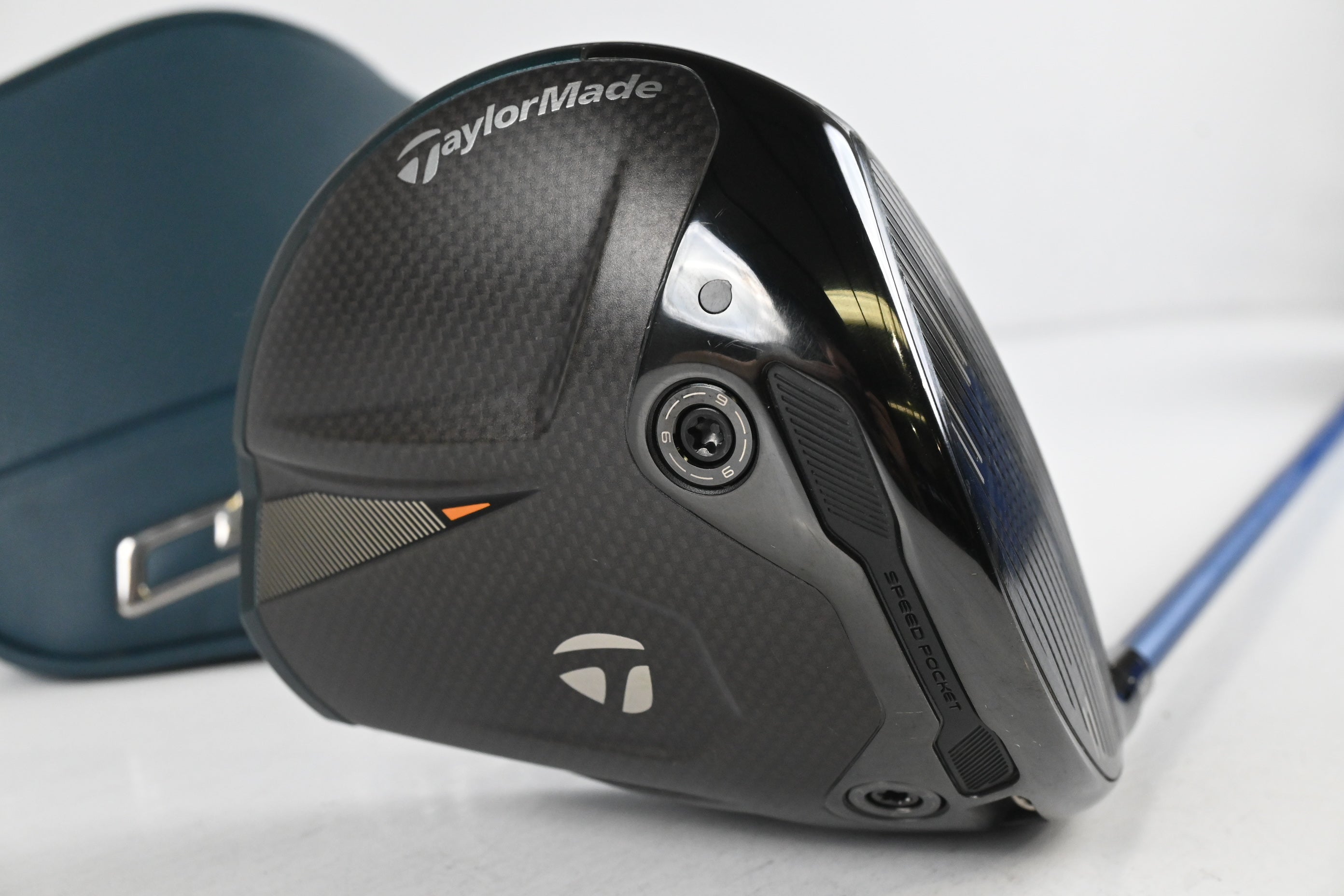 Taylormade Qi4D Driver / 9 Degree / Stiff Flex Ventus Blue 6 Velocore+ Shaft