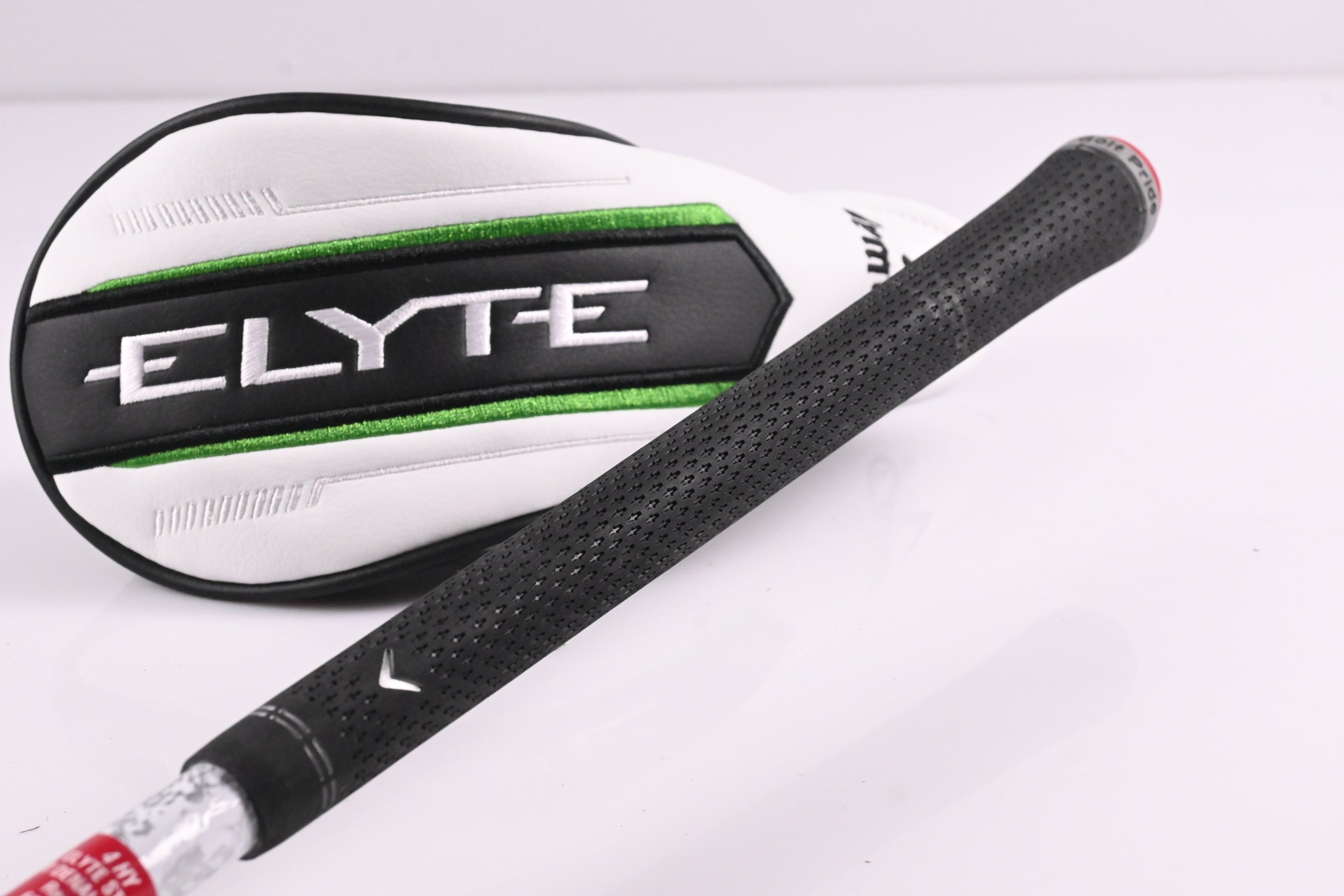 Callaway Elyte #4 Hybrid / 22 Degree / Regular Flex Denali Charcoal 60 Shaft