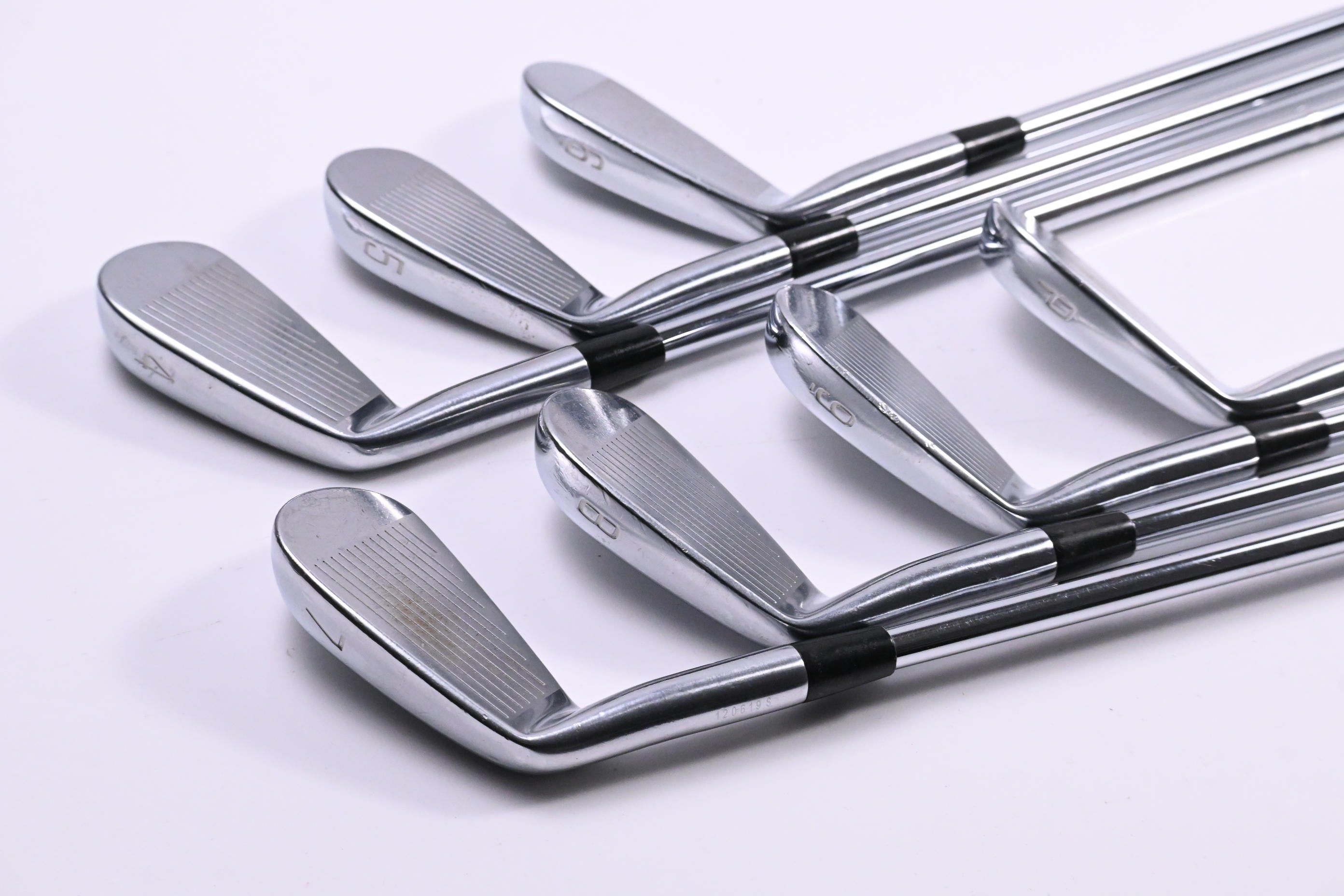 Mizuno MP-20 Blade Irons / 4-PW / Stiff Flex Dynamic Gold S300 Shafts