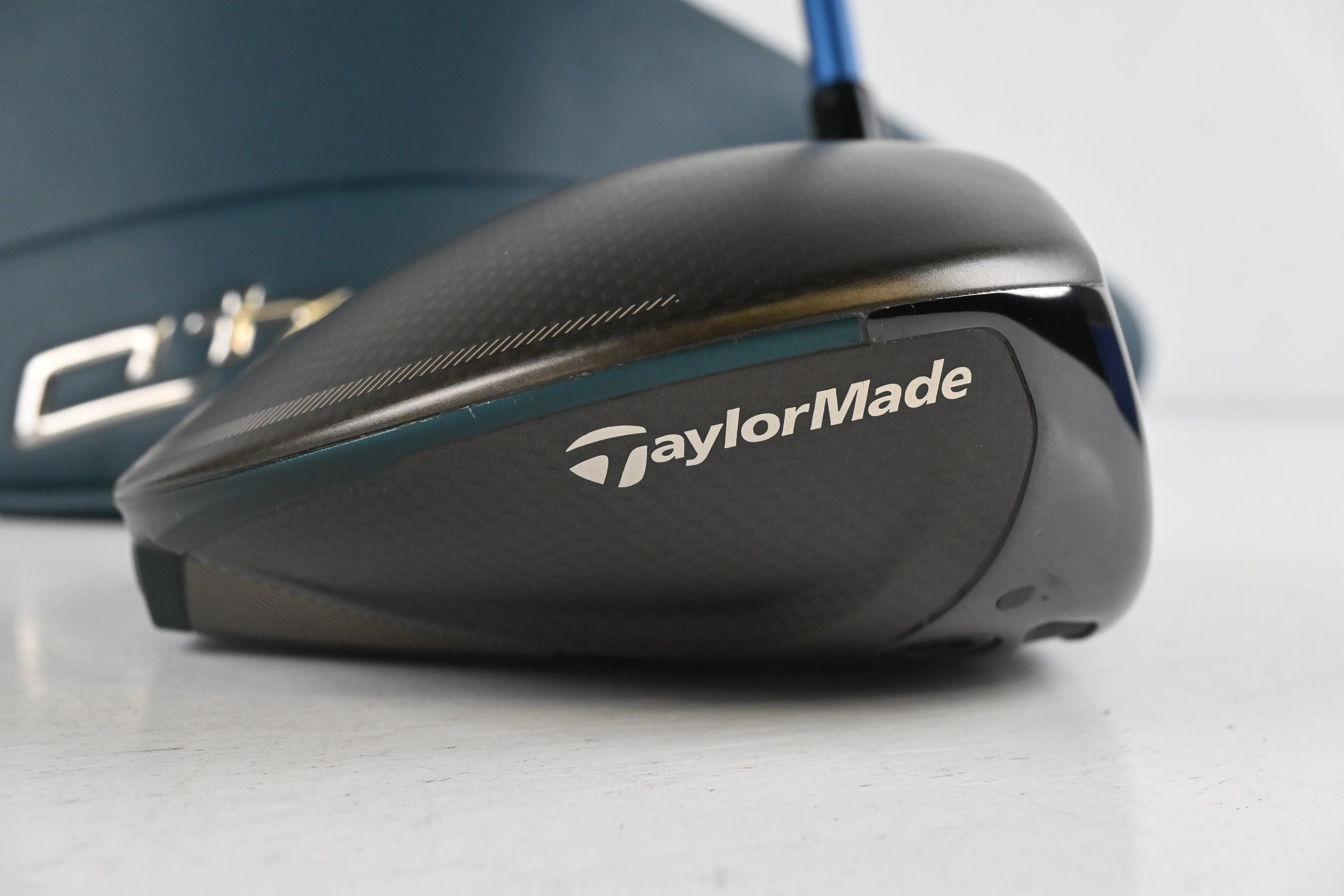 Taylormade Qi4D Driver / 9 Degree / Stiff Flex Ventus Blue 6 Velocore+ Shaft