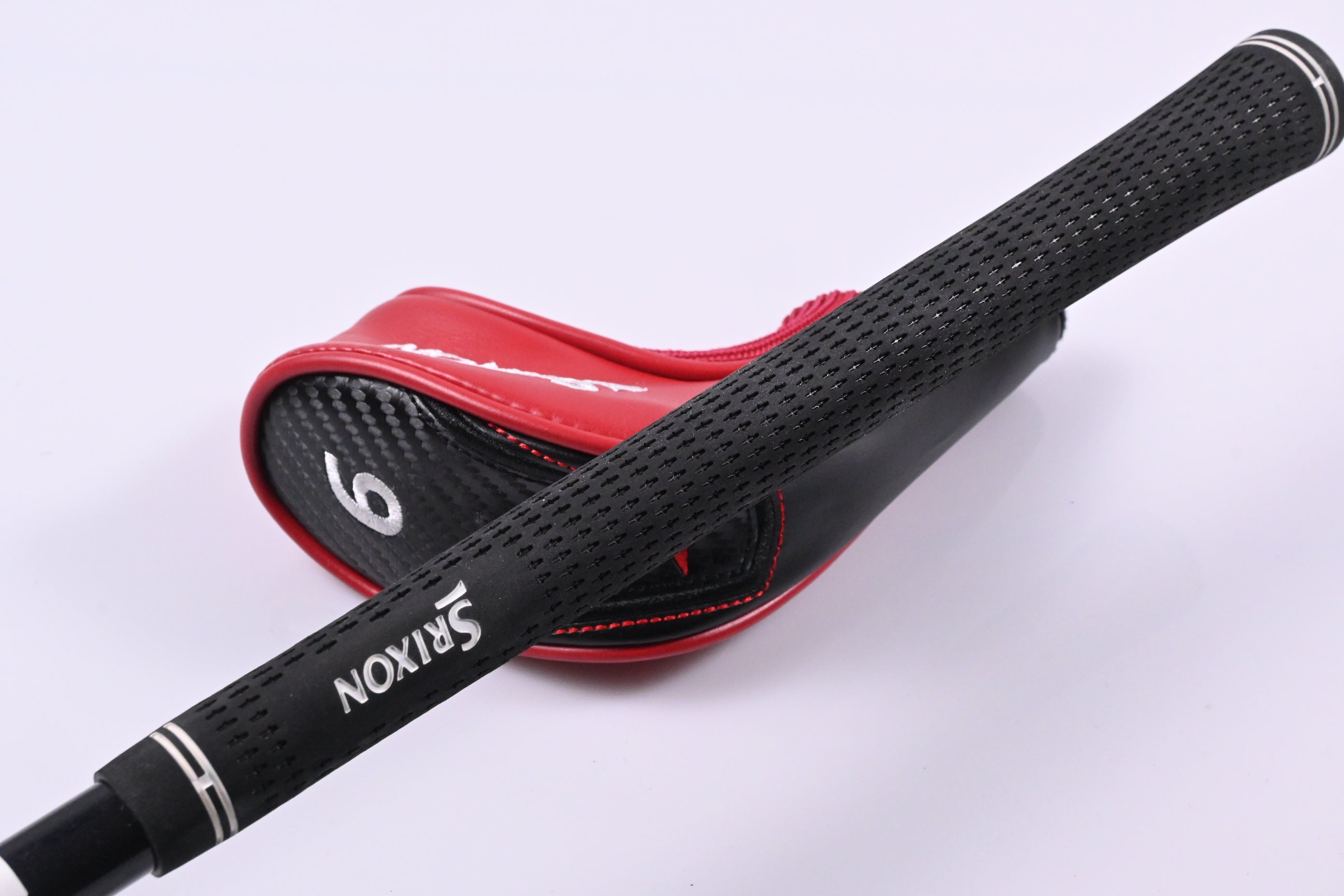 Srixon Z-U85 #6 Iron / 29 Degree / Regular Flex Miyazaki Mahana 6 Shaft