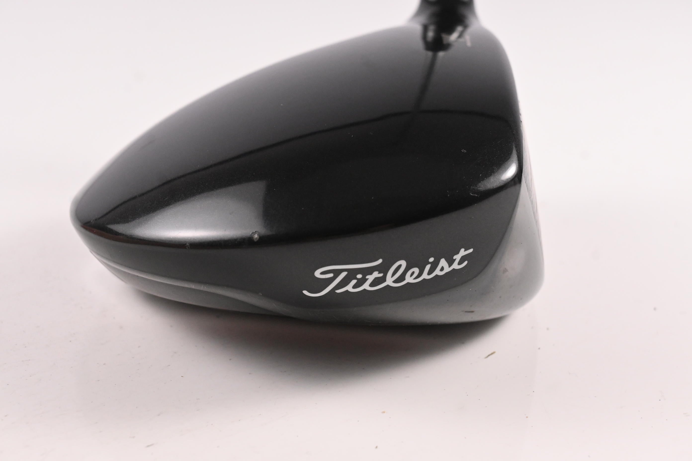Titleist 913 D3 Driver / 9.5 Degree / Regular Flex Diamana M+ Red 50 Shaft