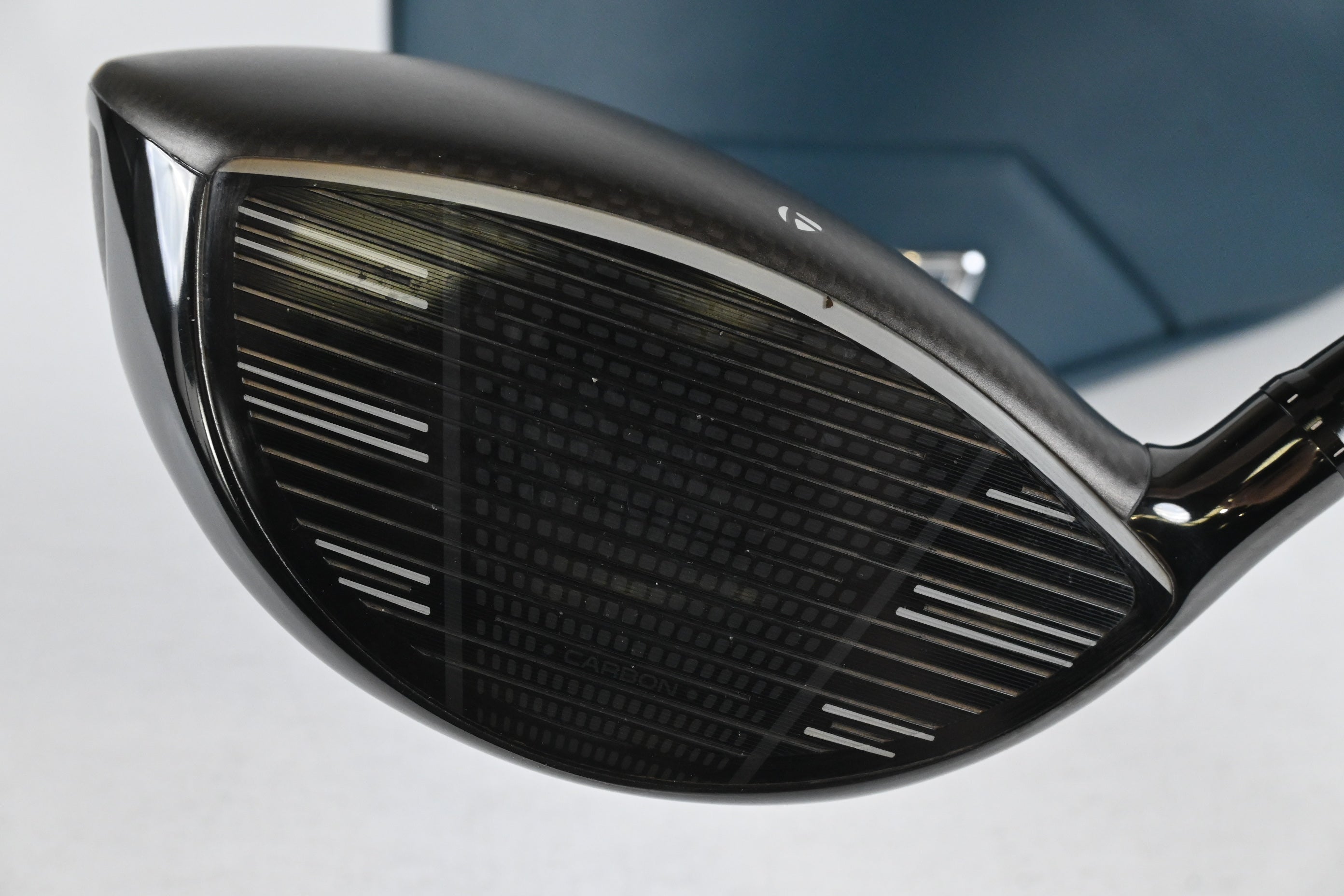 Taylormade Qi4D Driver / 9 Degree / Stiff Flex Ventus Blue 6 Velocore+ Shaft