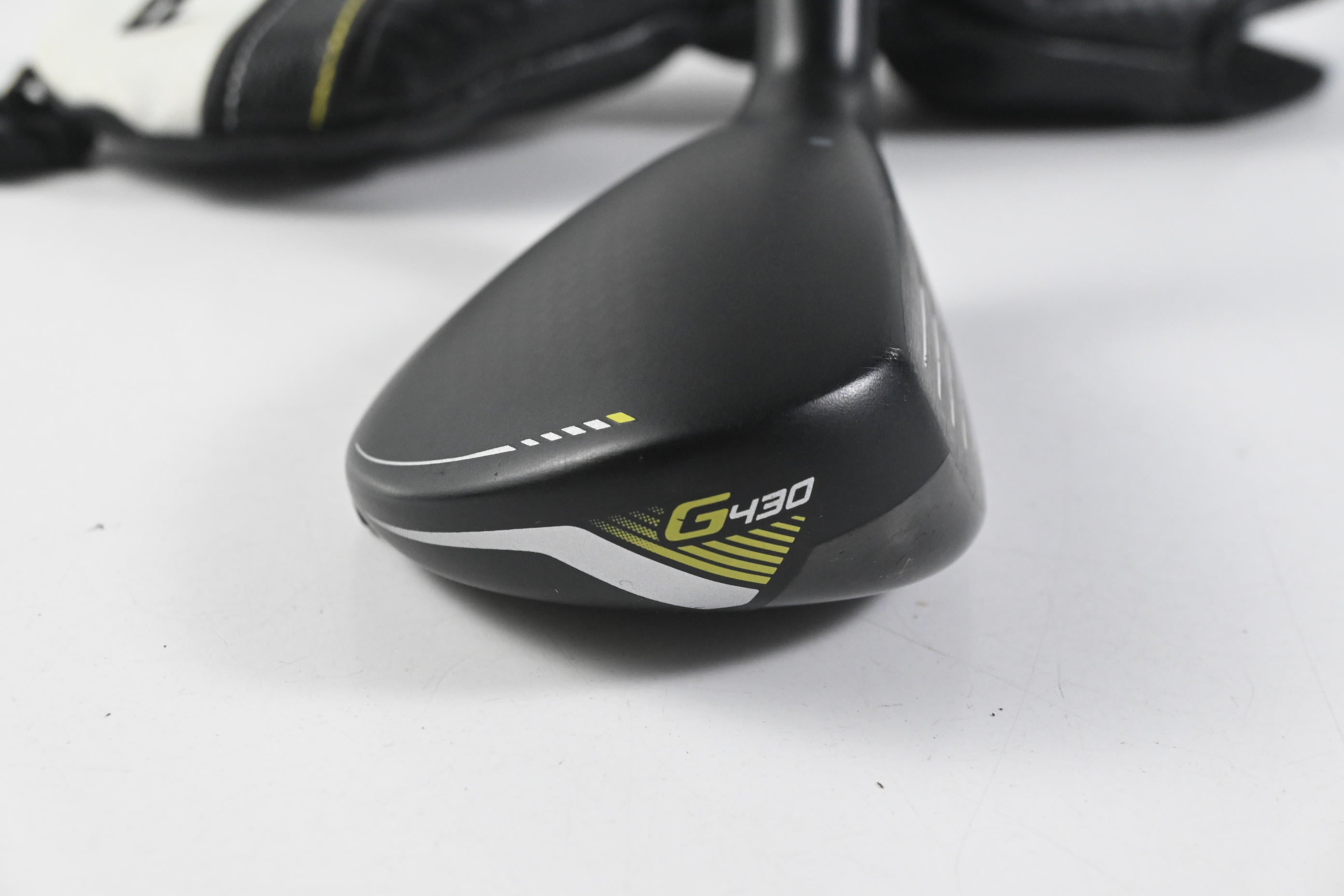 Ping G430 #4 Hybrid / 22 Degree / Regular Flex Ping Alta CB Black 70 Shaft
