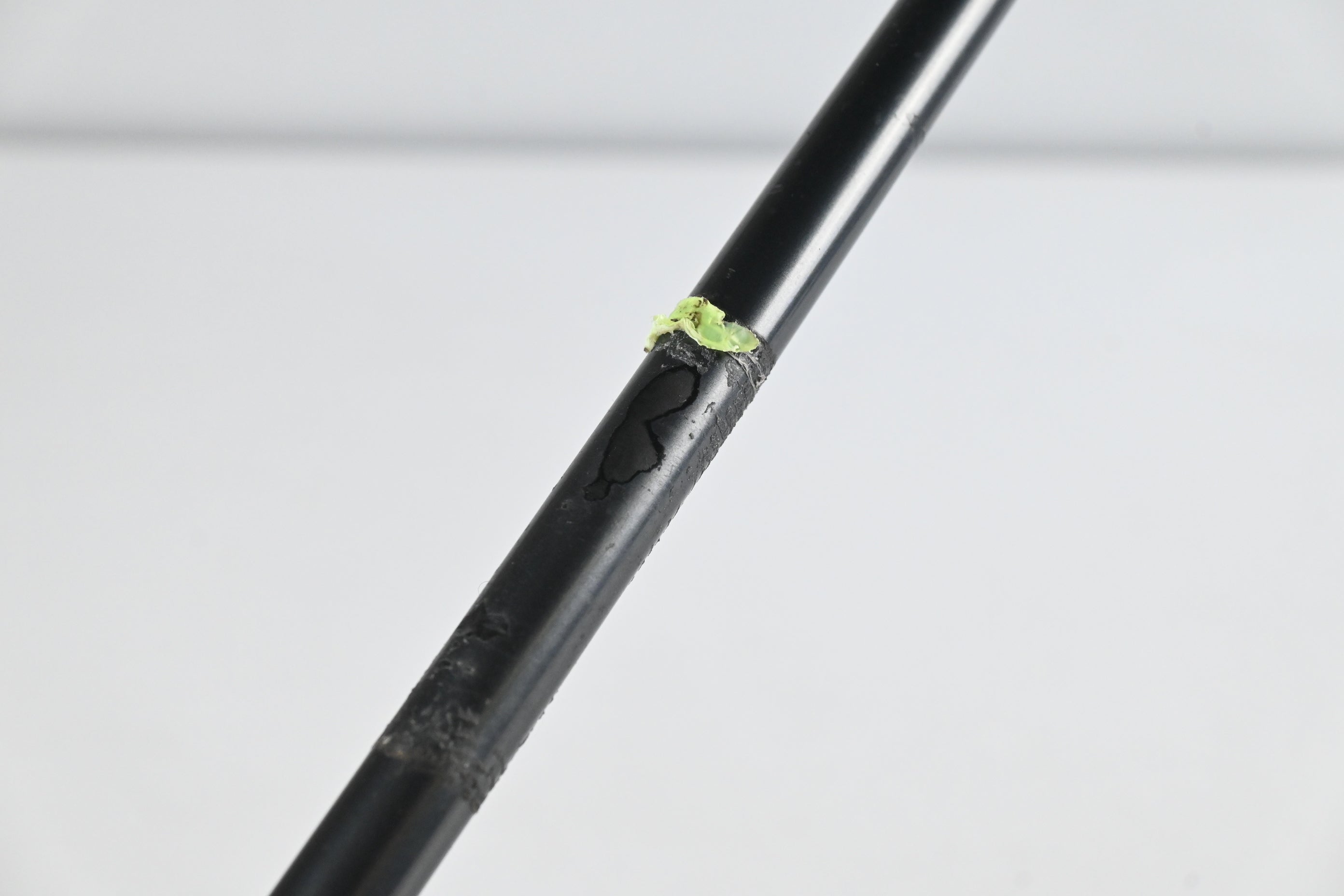 Taylormade RBZ Tour #4 Hybrid / 21.5 Degree / Regular Flex Taylormade RBZ 65